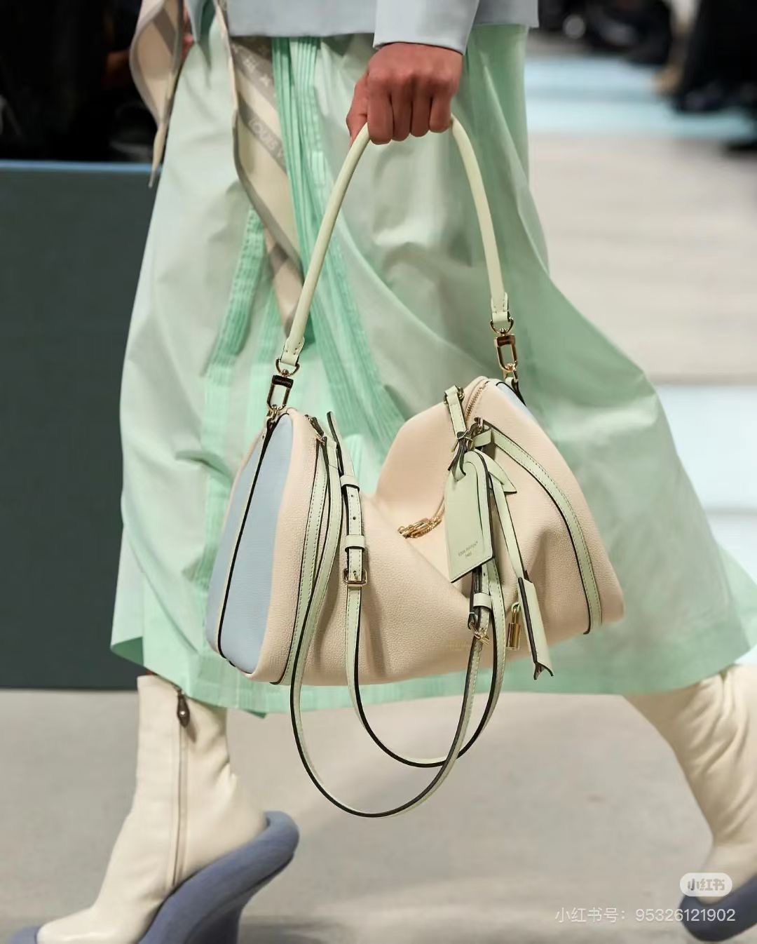 db0abd286811103cf5042a454283cc99_1762967944_2204.jpg db0abd286811103cf5042a454283cc99_1762967944_2204_1762968567.jpg