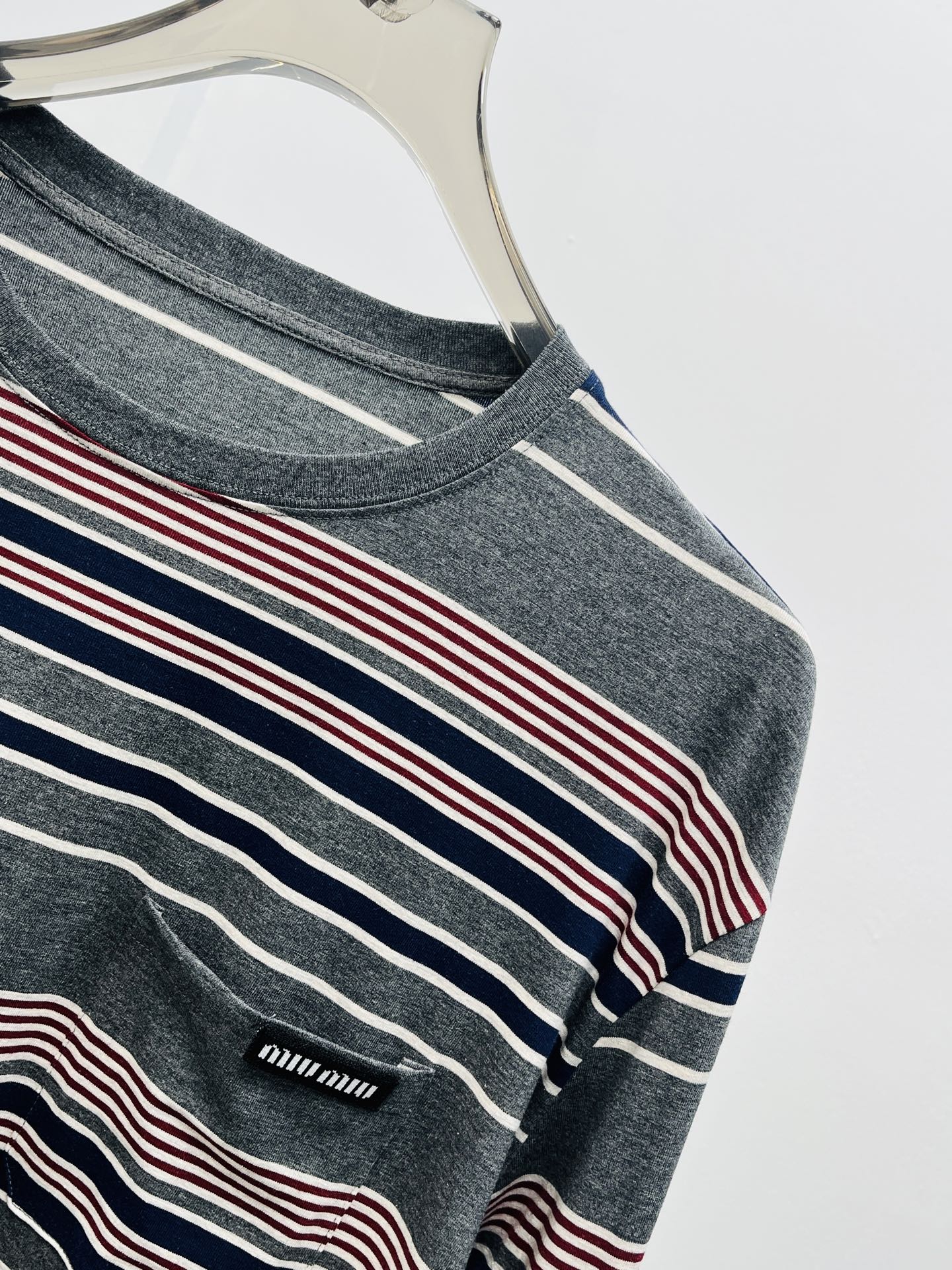 e0d0f53fb2316e0fc4e718a75ce4f639_1762064527_0317.jpg e0d0f53fb2316e0fc4e718a75ce4f639_1762064527_0317.jpg