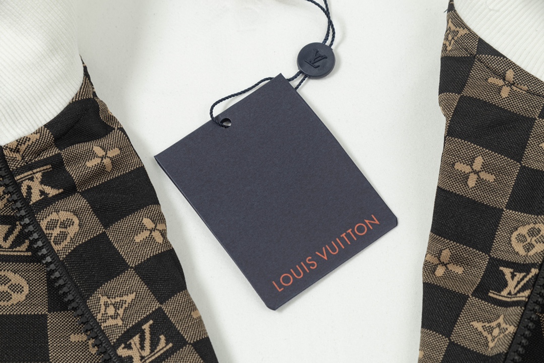 e9d04f8dd8bcbb58ae65f001e982226b_1762784324_081.jpg e9d04f8dd8bcbb58ae65f001e982226b_1762784324_081_1762784344.jpg