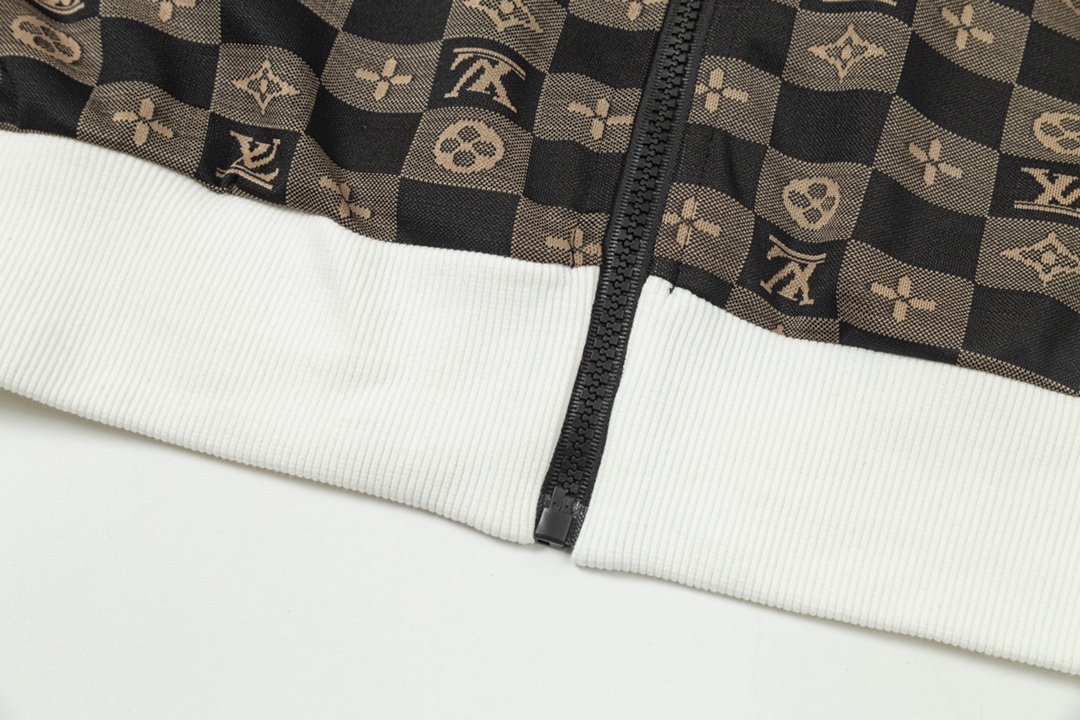 e9d04f8dd8bcbb58ae65f001e982226b_1762784324_3268.jpg e9d04f8dd8bcbb58ae65f001e982226b_1762784324_3268_1762784344.jpg