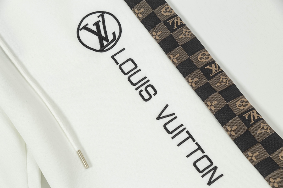 e9d04f8dd8bcbb58ae65f001e982226b_1762784534_7567.jpg e9d04f8dd8bcbb58ae65f001e982226b_1762784534_7567_1762784601.jpg