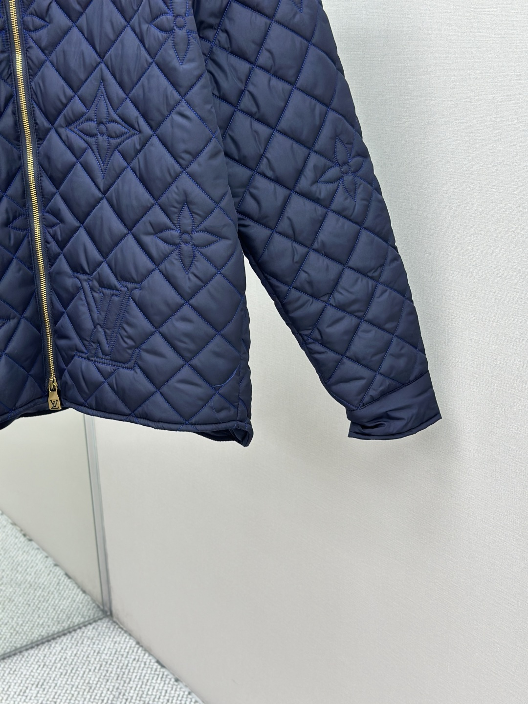 e9d04f8dd8bcbb58ae65f001e982226b_1762790035_2752.jpg e9d04f8dd8bcbb58ae65f001e982226b_1762790035_2752_1762790237.jpg