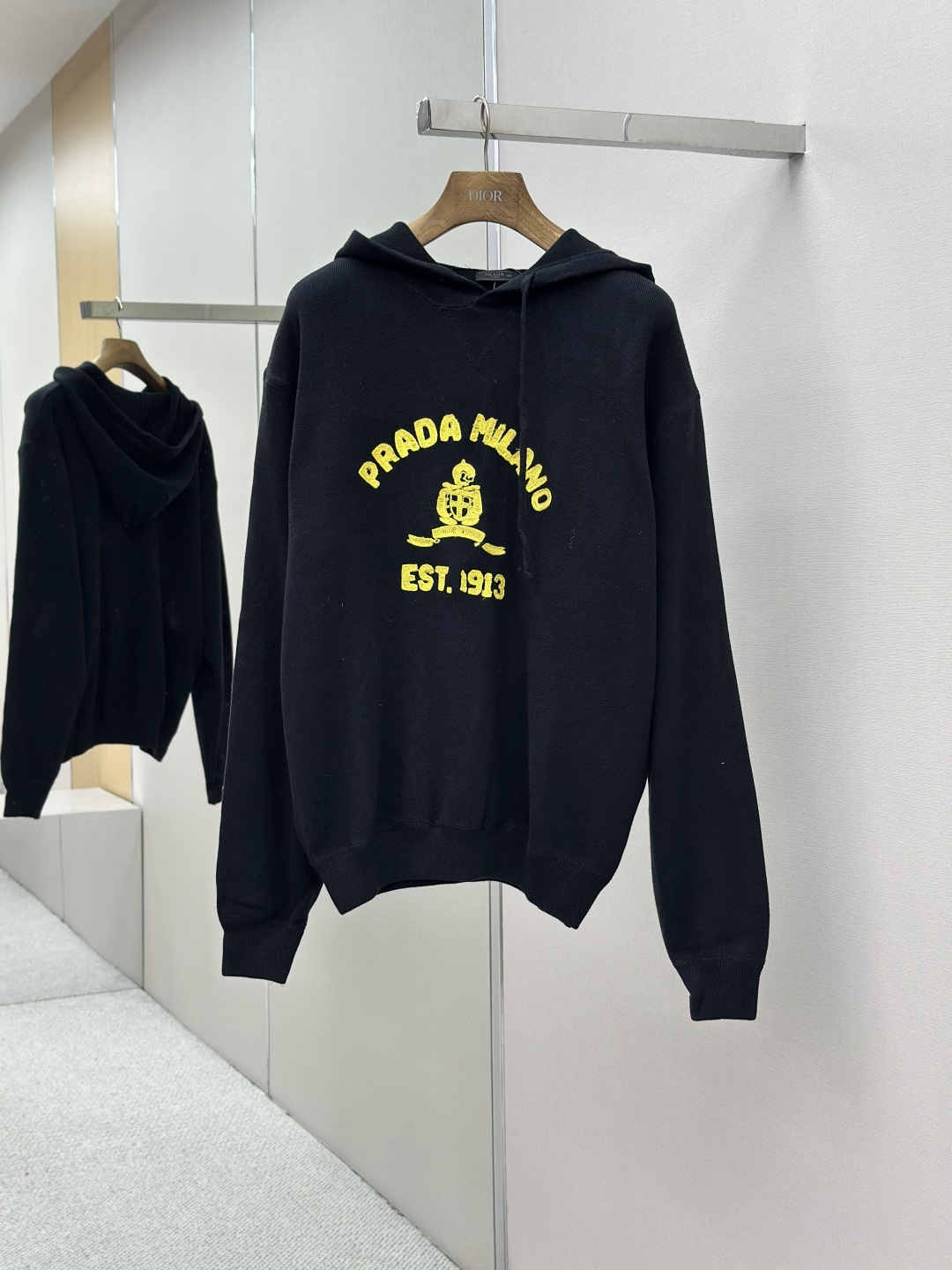 e9d04f8dd8bcbb58ae65f001e982226b_1762791156_1364.jpg e9d04f8dd8bcbb58ae65f001e982226b_1762791156_1364_1762791360.jpg