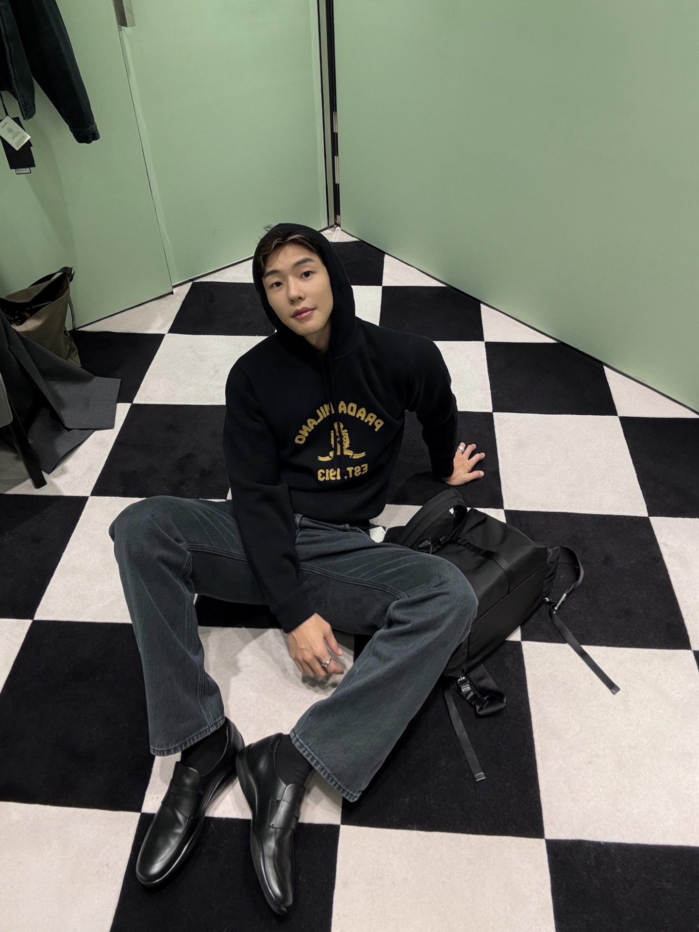 e9d04f8dd8bcbb58ae65f001e982226b_1762791159_7017.jpg e9d04f8dd8bcbb58ae65f001e982226b_1762791159_7017_1762791360.jpg