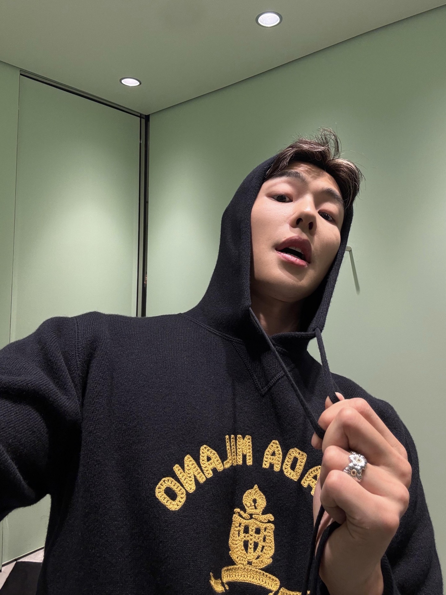 e9d04f8dd8bcbb58ae65f001e982226b_1762791159_7992.jpg e9d04f8dd8bcbb58ae65f001e982226b_1762791159_7992_1762791360.jpg