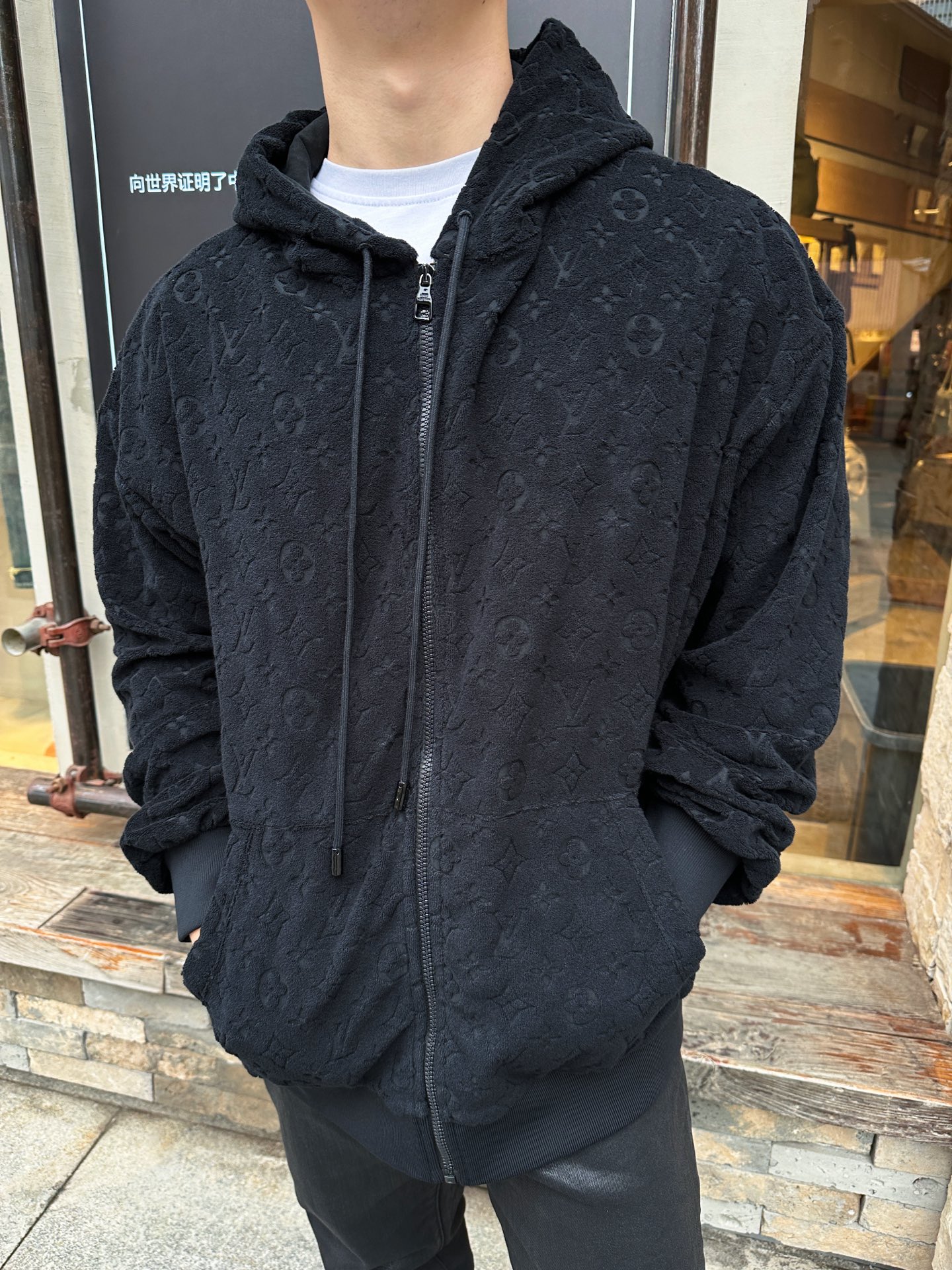 e9d04f8dd8bcbb58ae65f001e982226b_1762791552_2673.jpg e9d04f8dd8bcbb58ae65f001e982226b_1762791552_2673.jpg