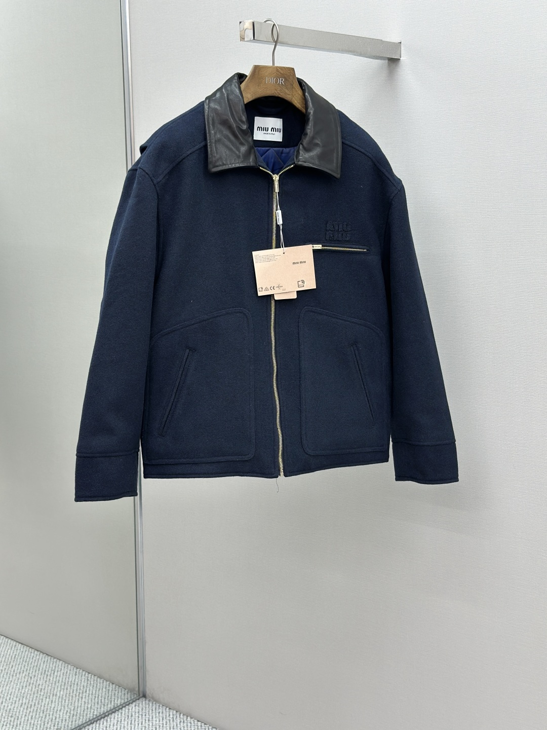 e9d04f8dd8bcbb58ae65f001e982226b_1762796207_0126.jpg e9d04f8dd8bcbb58ae65f001e982226b_1762796207_0126_1762796333.jpg