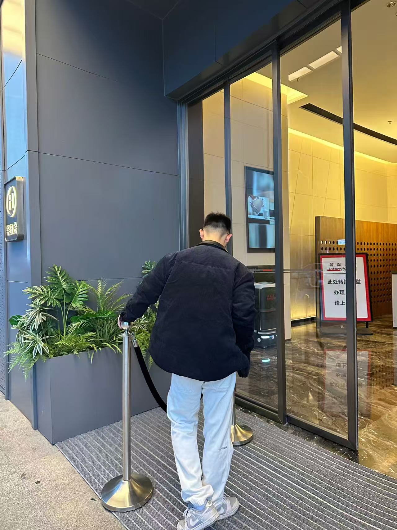 e9d04f8dd8bcbb58ae65f001e982226b_1762796214_1321.jpg e9d04f8dd8bcbb58ae65f001e982226b_1762796214_1321_1762796333.jpg