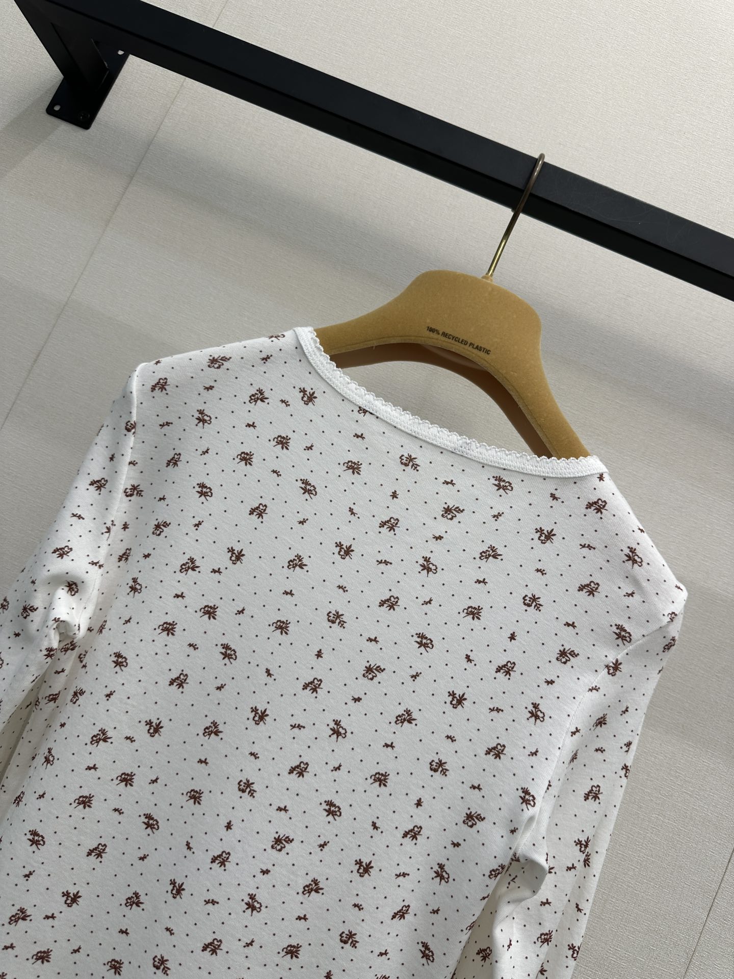 eaef4621b3c3aa9dea949c084fd423dc_1763472243_7237.jpg eaef4621b3c3aa9dea949c084fd423dc_1763472243_7237_1763475765.jpg