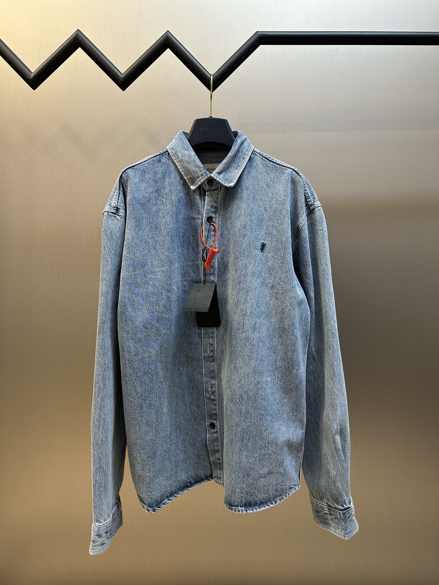 f75b45f8bd92ea7f1c172b3be24edf05_1763867171_0142.jpg f75b45f8bd92ea7f1c172b3be24edf05_1763867171_0142_1763867469_1763868468.jpg