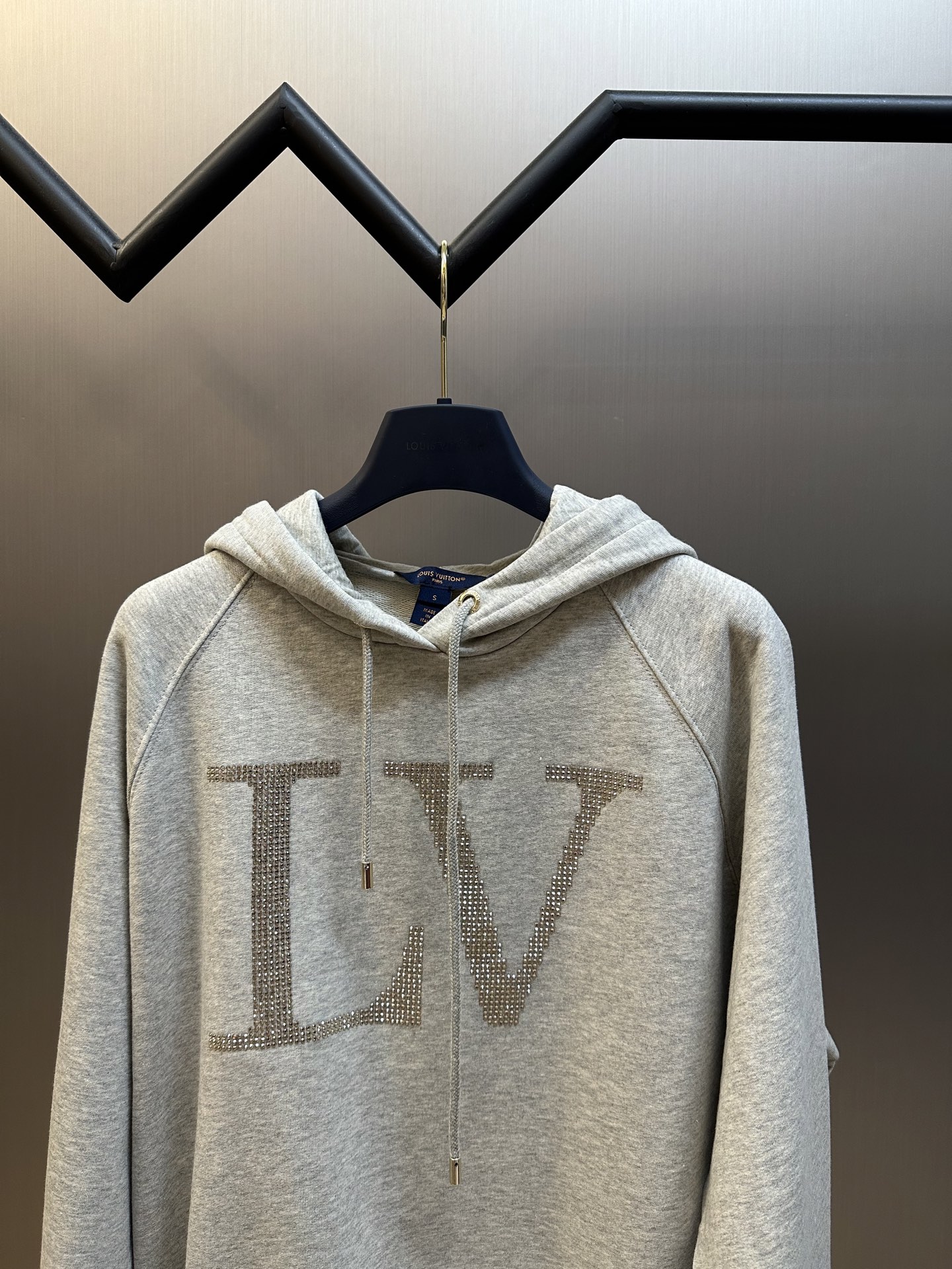 f75b45f8bd92ea7f1c172b3be24edf05_1763870338_2671.jpg f75b45f8bd92ea7f1c172b3be24edf05_1763870338_2671_1763874109.jpg