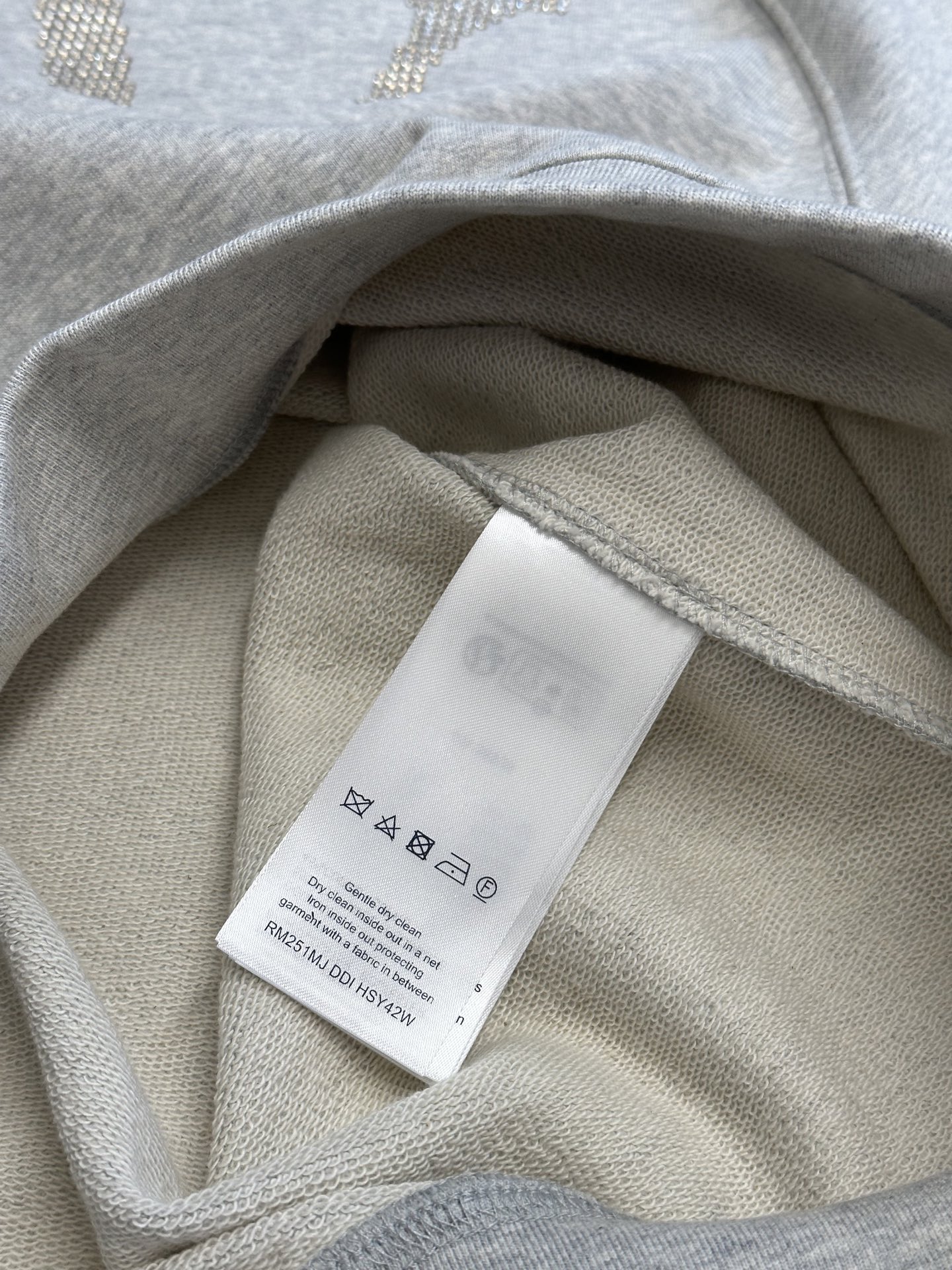 f75b45f8bd92ea7f1c172b3be24edf05_1763870339_0458.jpg f75b45f8bd92ea7f1c172b3be24edf05_1763870339_0458_1763874109.jpg