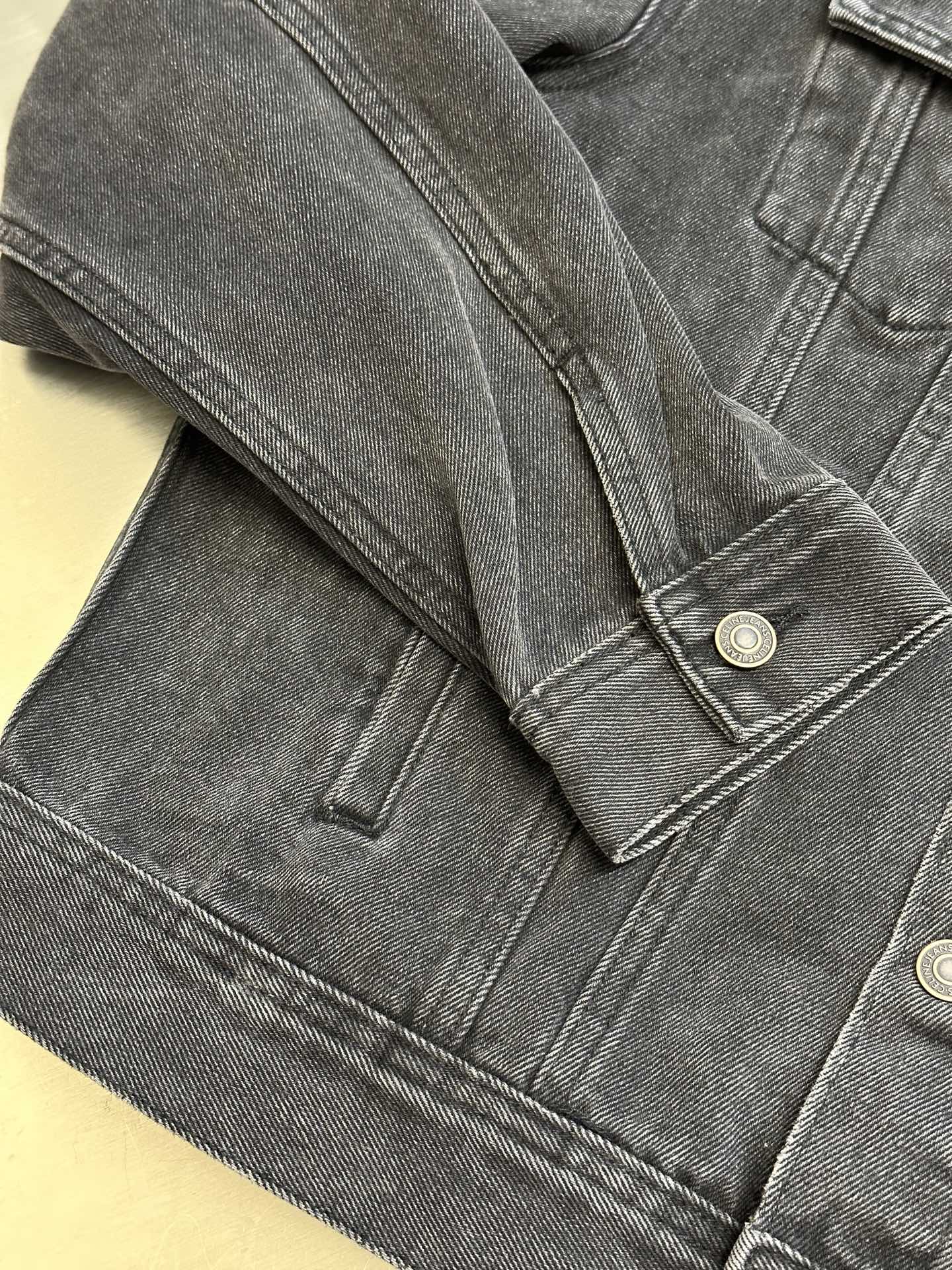 f75b45f8bd92ea7f1c172b3be24edf05_1763874323_2388.jpg f75b45f8bd92ea7f1c172b3be24edf05_1763874323_2388_1763874406.jpg