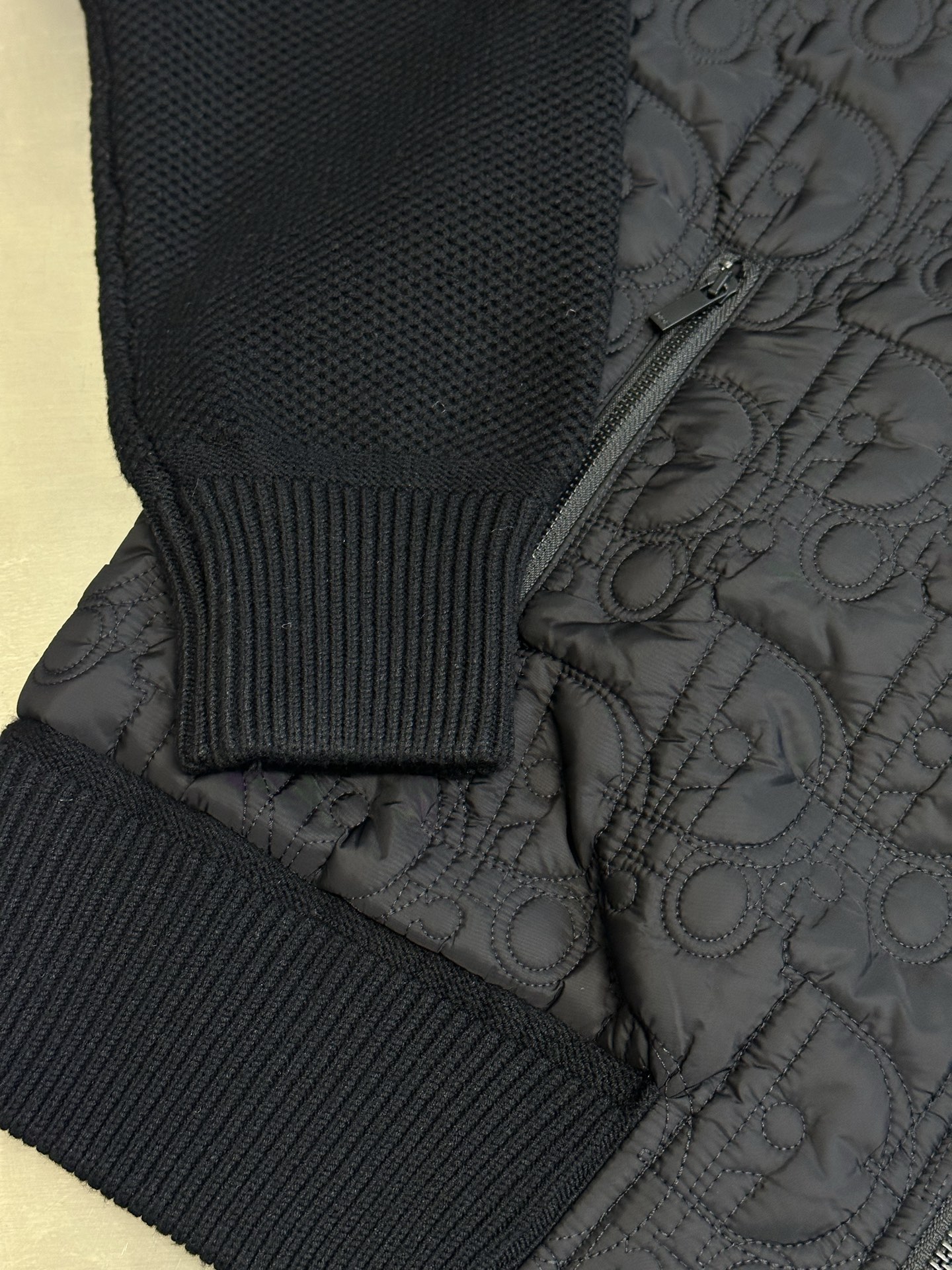 f75b45f8bd92ea7f1c172b3be24edf05_1763882489_5142.jpg f75b45f8bd92ea7f1c172b3be24edf05_1763882489_5142_1763882549.jpg