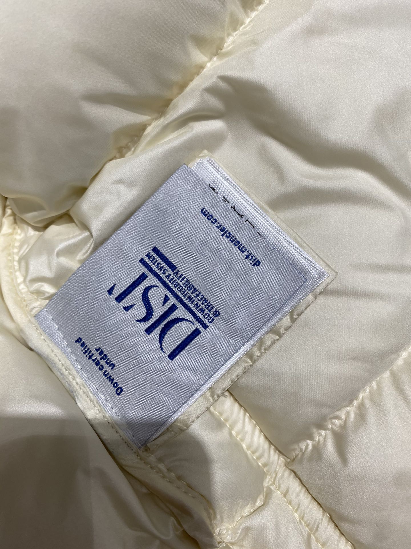 f75b45f8bd92ea7f1c172b3be24edf05_1763891354_8264.jpg f75b45f8bd92ea7f1c172b3be24edf05_1763891354_8264.jpg