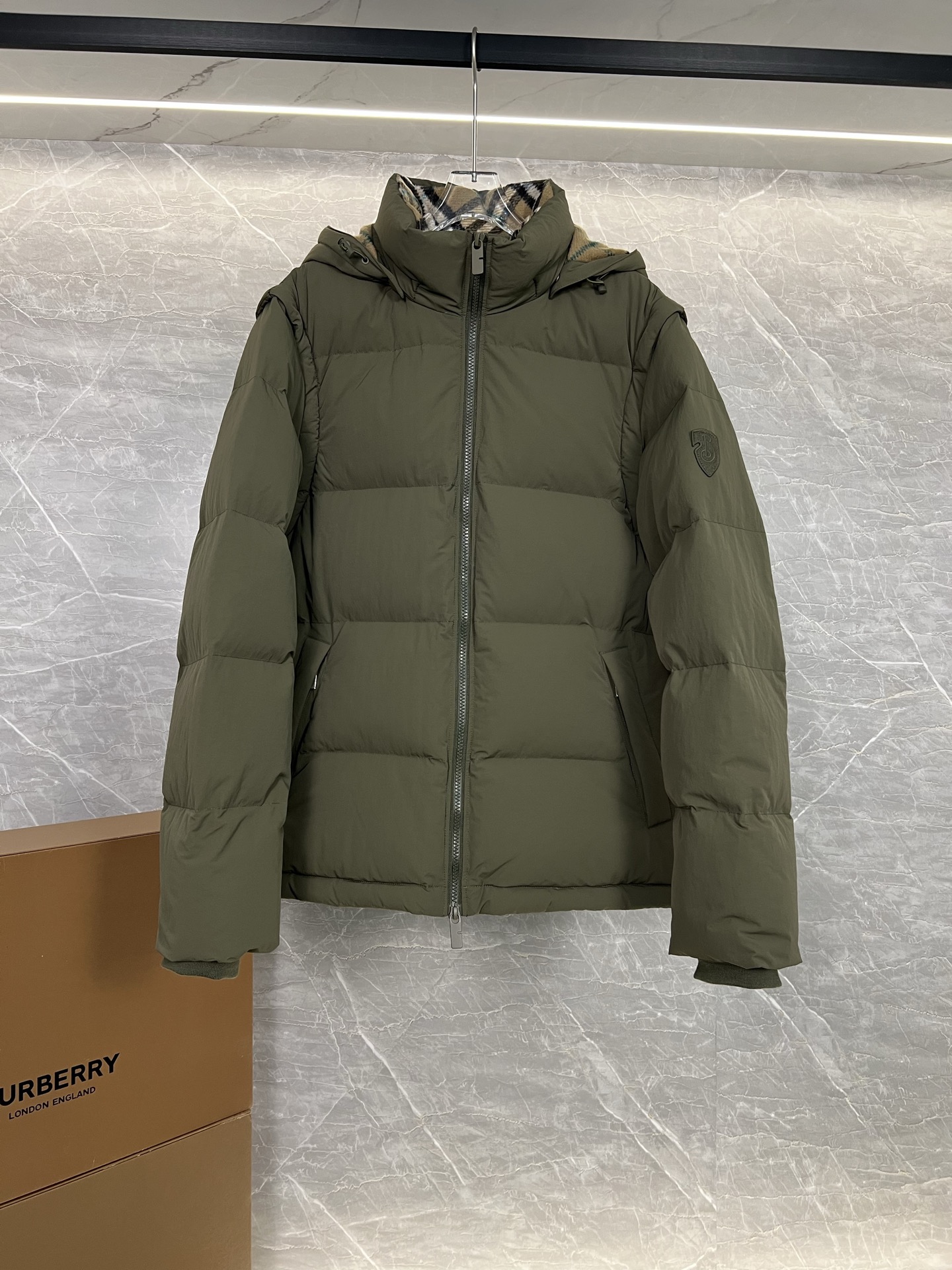 fbbf90f7b8b34fa9f8290f6fb0d9b8b2_1763939327_9025.jpg fbbf90f7b8b34fa9f8290f6fb0d9b8b2_1763939327_9025_1763939380.jpg