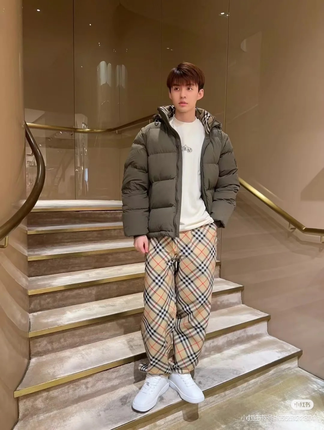 fbbf90f7b8b34fa9f8290f6fb0d9b8b2_1763939331_1969.jpg fbbf90f7b8b34fa9f8290f6fb0d9b8b2_1763939331_1969_1763939380.jpg