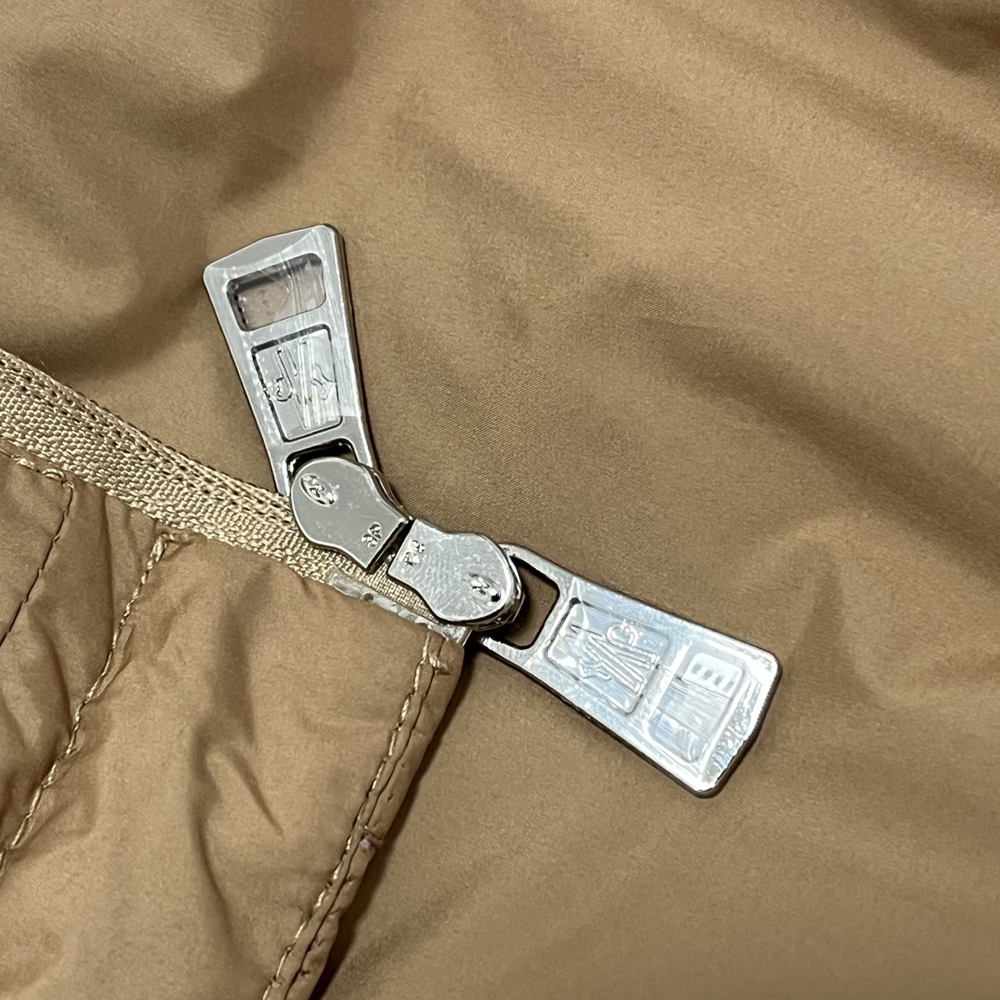 fbbf90f7b8b34fa9f8290f6fb0d9b8b2_1763943371_1607.jpg fbbf90f7b8b34fa9f8290f6fb0d9b8b2_1763943371_1607_1763943416.jpg