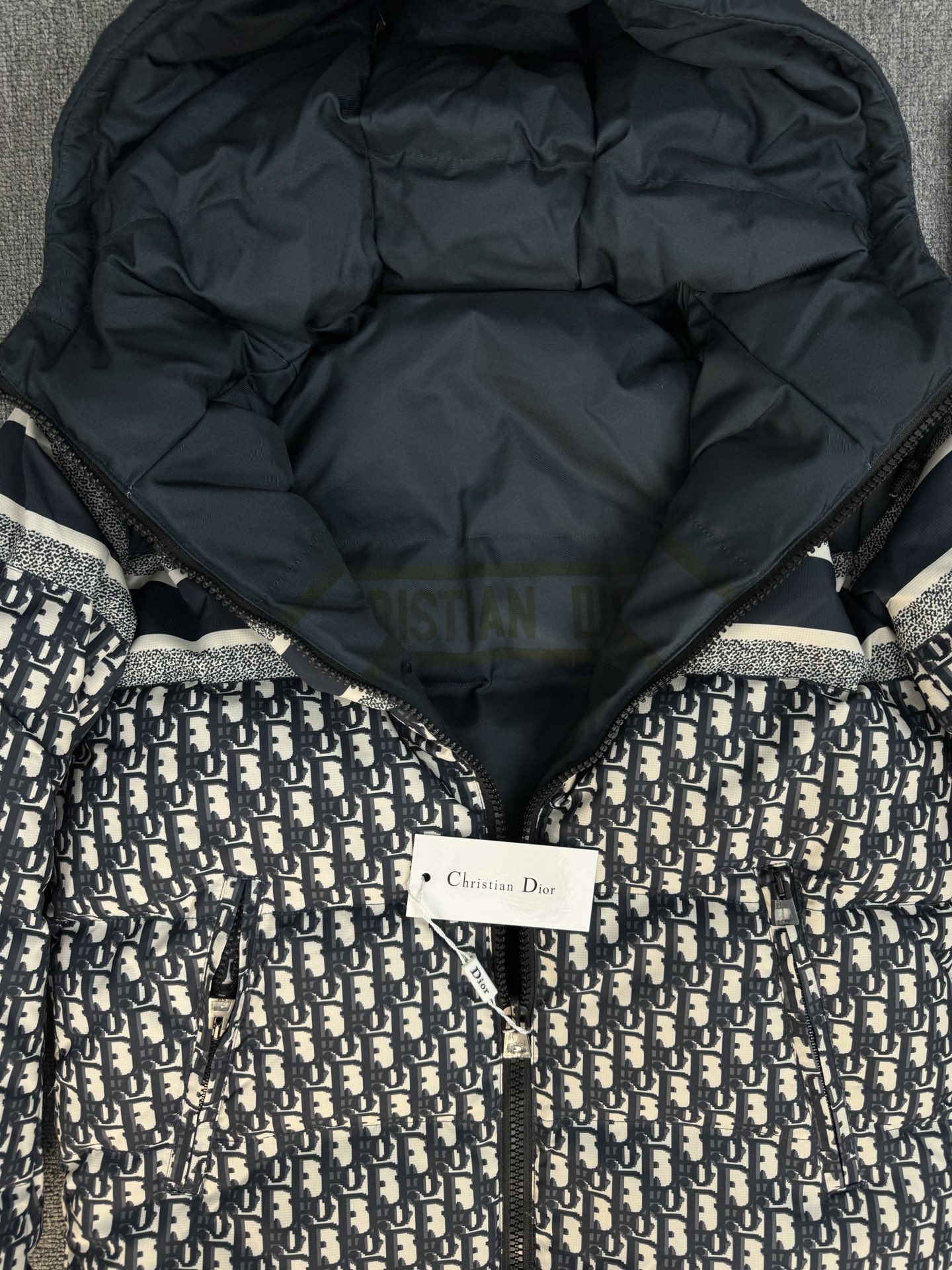 2b78f10493a9e246792fe5f773e1e68a_1764676515_0222.jpg 2b78f10493a9e246792fe5f773e1e68a_1764676515_0222_1764676744.jpg