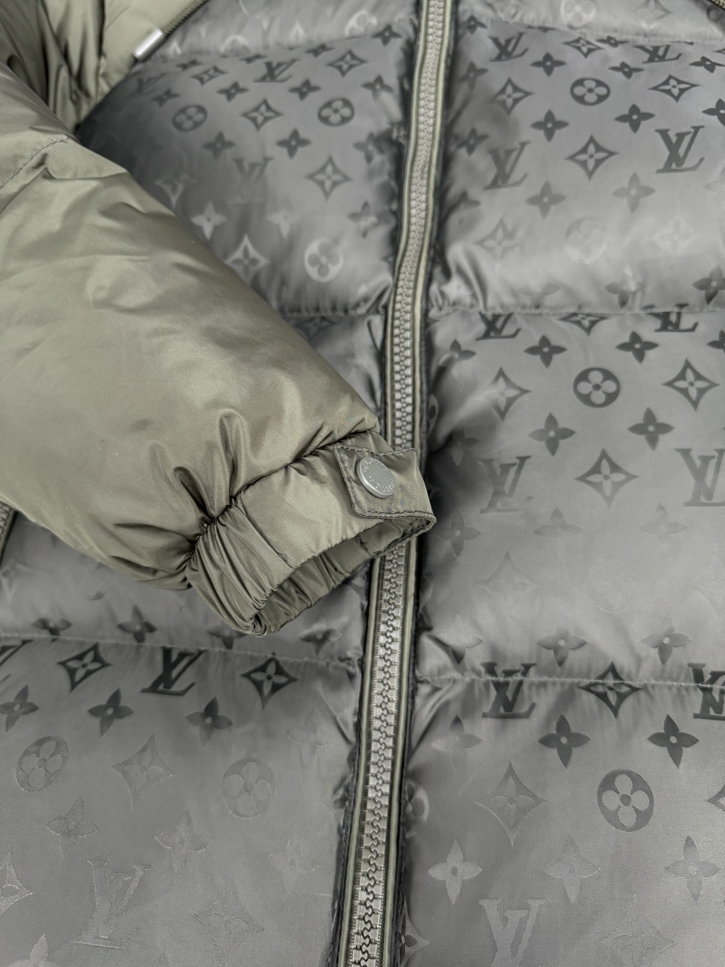 2b78f10493a9e246792fe5f773e1e68a_1764677699_0394.jpg 2b78f10493a9e246792fe5f773e1e68a_1764677699_0394.jpg