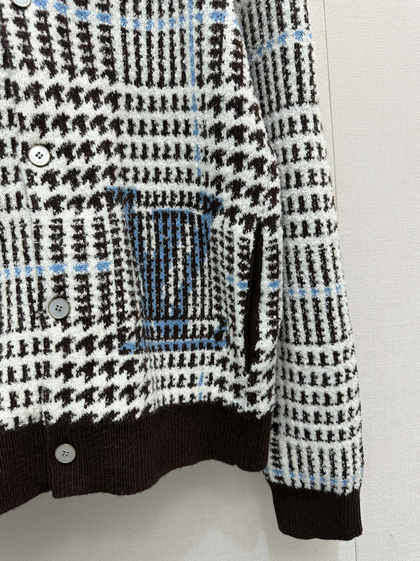 2b78f10493a9e246792fe5f773e1e68a_1764684435_9541.jpg 2b78f10493a9e246792fe5f773e1e68a_1764684435_9541_1764684813.jpg