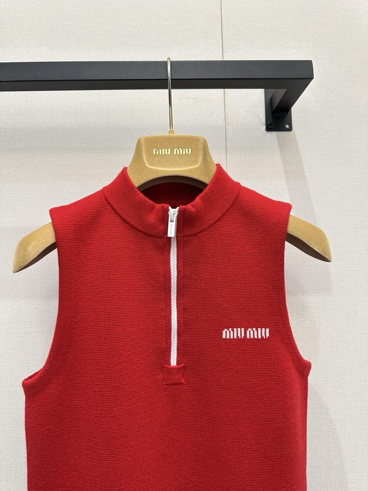 2b78f10493a9e246792fe5f773e1e68a_1764685335_7198.jpg 2b78f10493a9e246792fe5f773e1e68a_1764685335_7198_1764685414.jpg