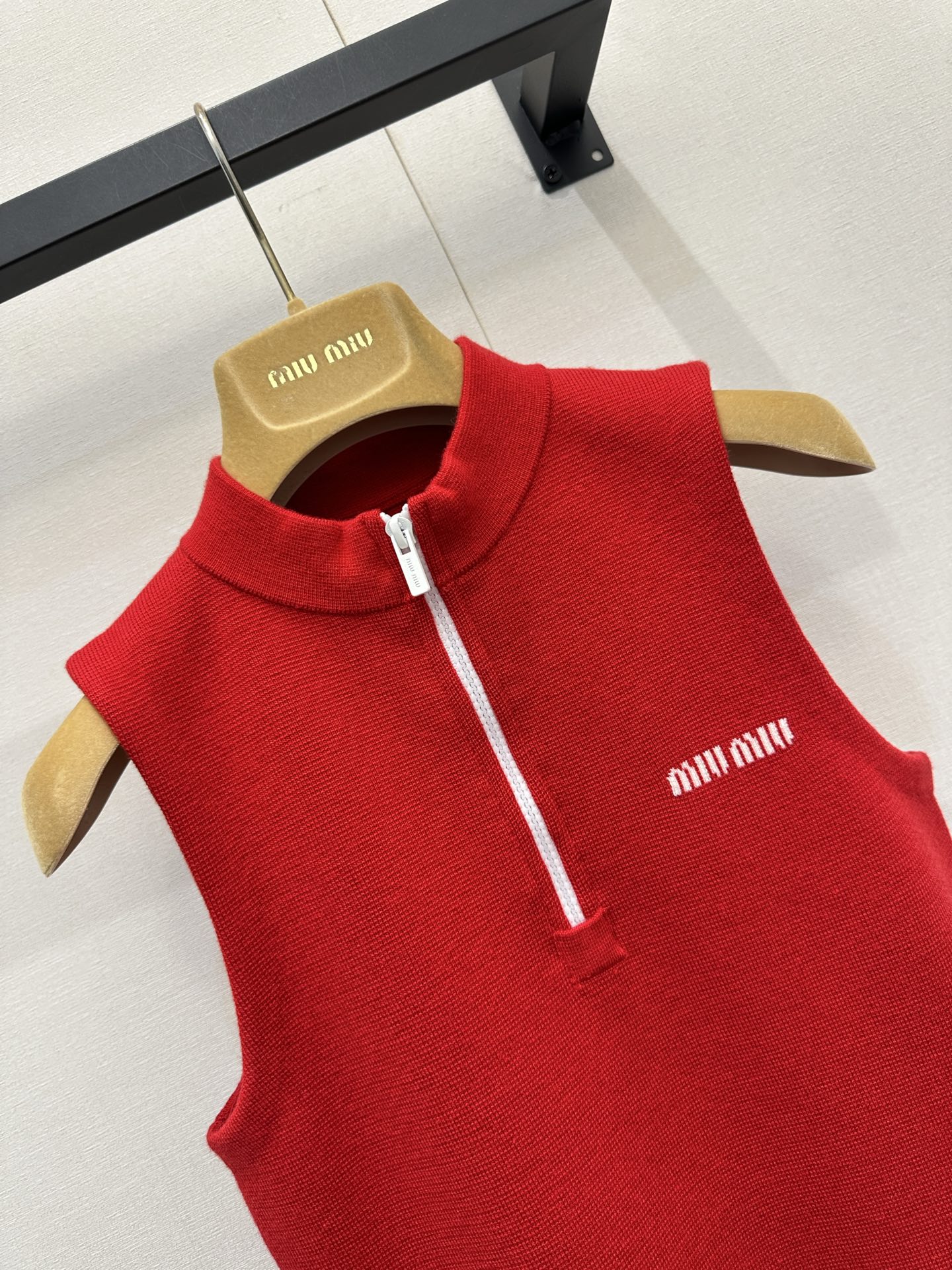 2b78f10493a9e246792fe5f773e1e68a_1764685335_9489.jpg 2b78f10493a9e246792fe5f773e1e68a_1764685335_9489_1764685414.jpg