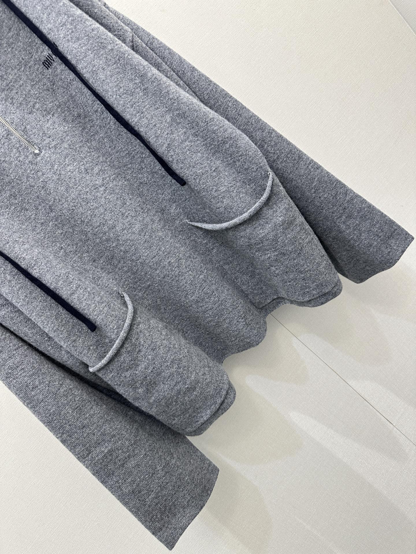 2b78f10493a9e246792fe5f773e1e68a_1764685489_2833.jpg 2b78f10493a9e246792fe5f773e1e68a_1764685489_2833_1764685514.jpg