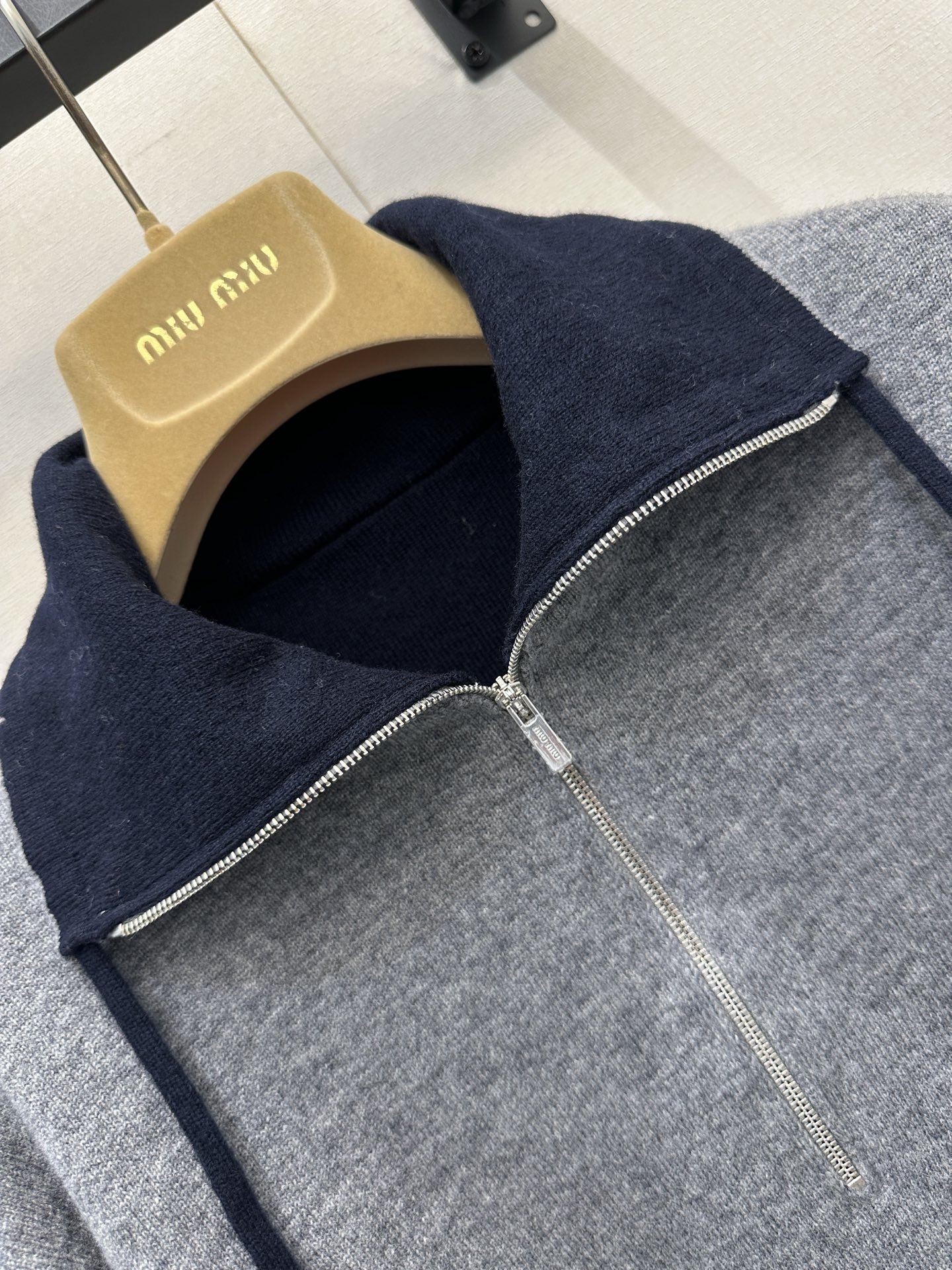 2b78f10493a9e246792fe5f773e1e68a_1764685489_5315.jpg 2b78f10493a9e246792fe5f773e1e68a_1764685489_5315_1764685514.jpg