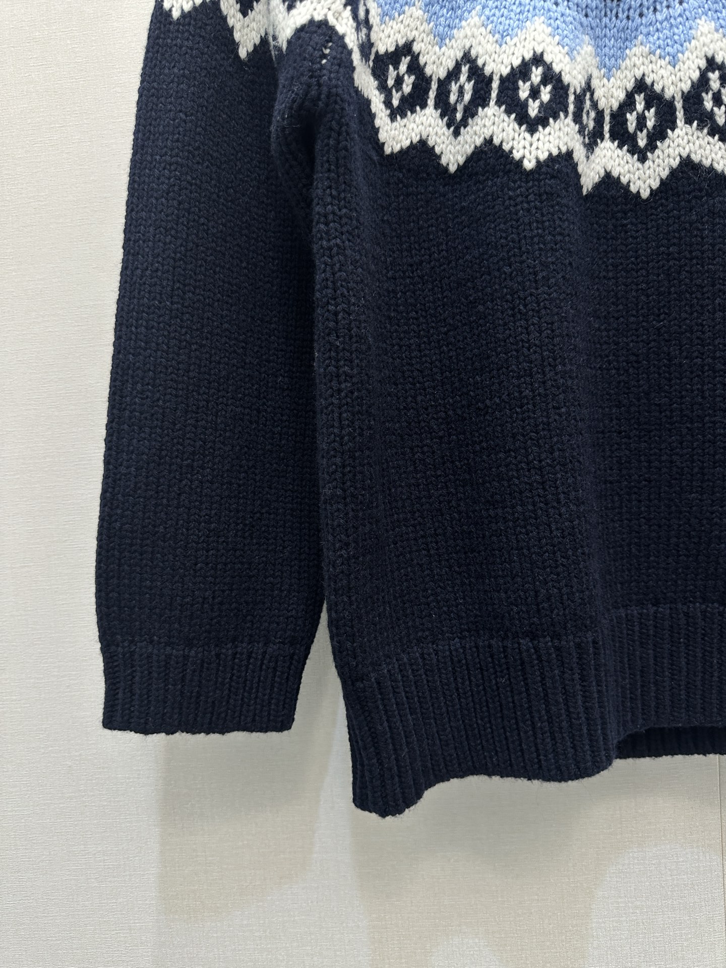 2b78f10493a9e246792fe5f773e1e68a_1764685659_0898.jpg 2b78f10493a9e246792fe5f773e1e68a_1764685659_0898_1764685760_1764697889_1764698125.jpg