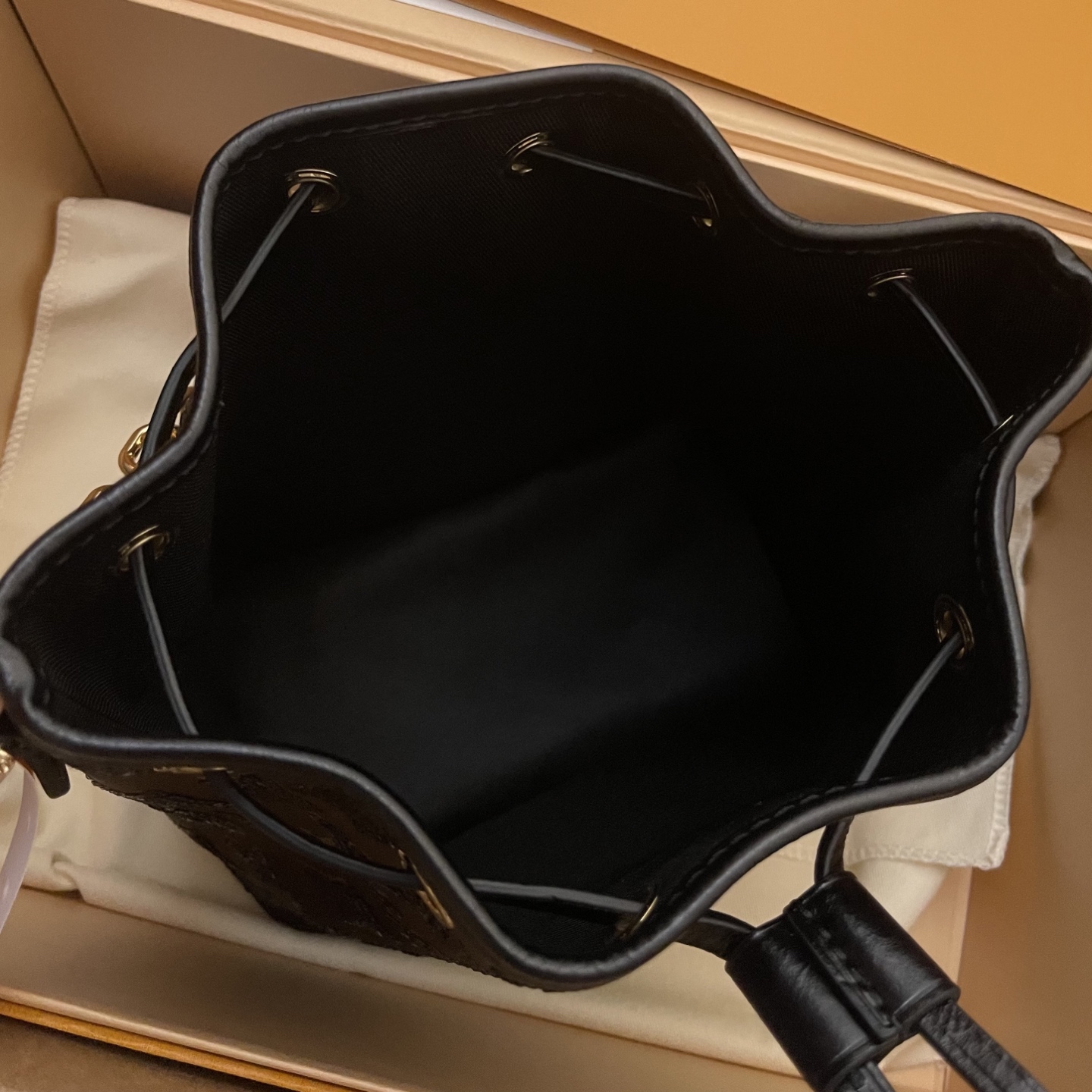 4772be64b448bbb8a7321faf54d24fb5_1764629715_1334.jpg 4772be64b448bbb8a7321faf54d24fb5_1764629715_1334_1764629828.jpg