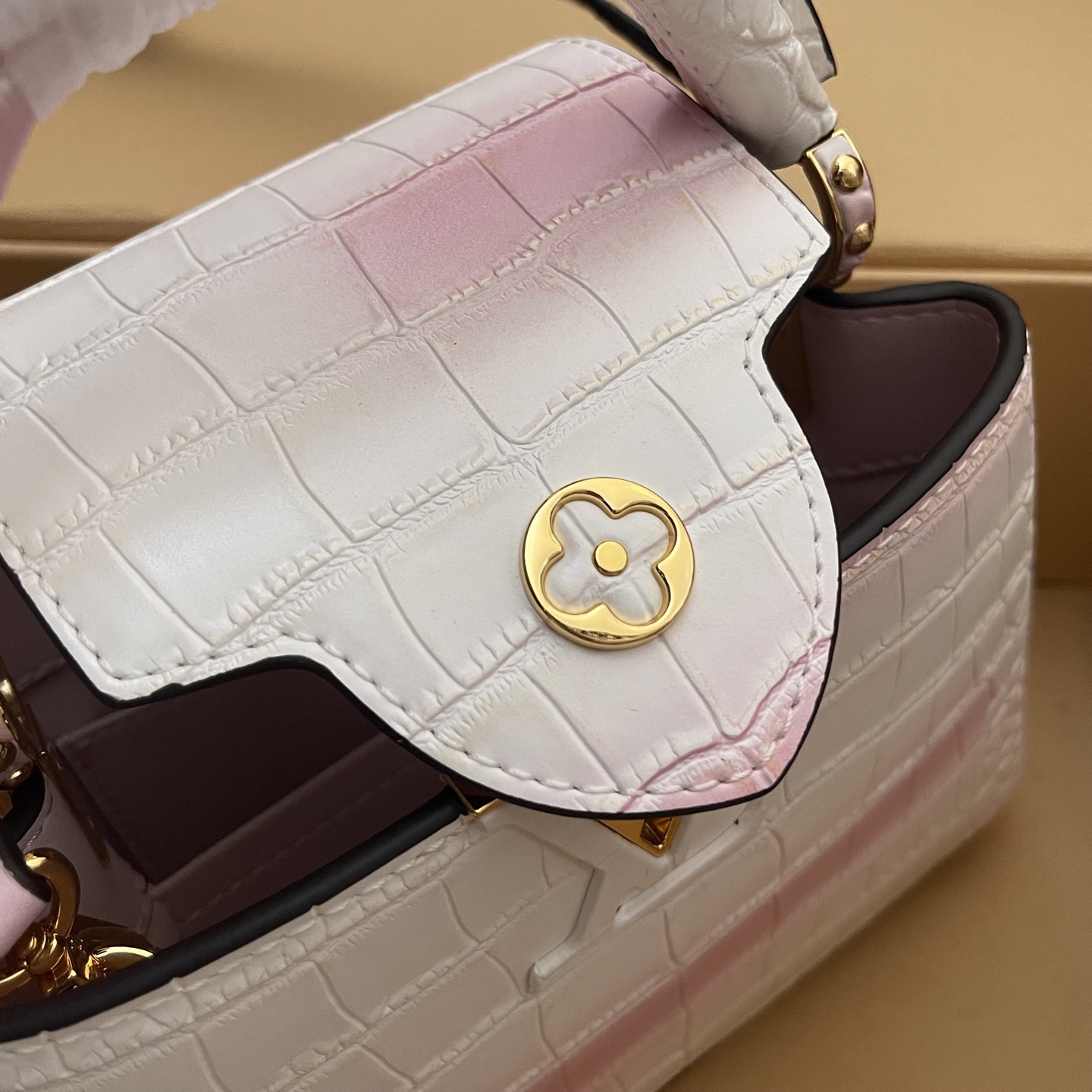 4772be64b448bbb8a7321faf54d24fb5_1764630040_0975.jpg 4772be64b448bbb8a7321faf54d24fb5_1764630040_0975_1764630201.jpg