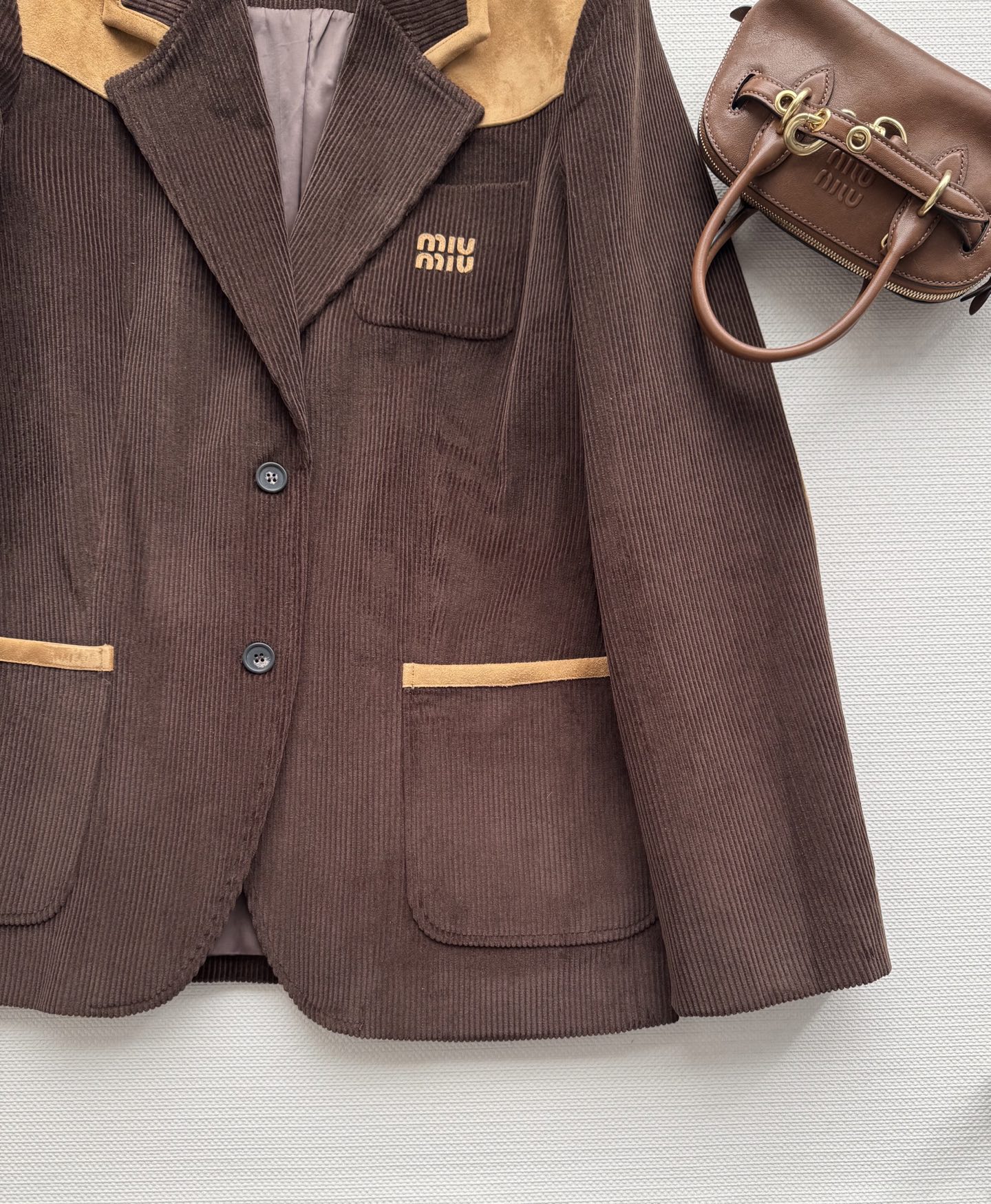 81eaf9c9500b23100d86144ee04ff6c0_1764925389_0244.jpg 81eaf9c9500b23100d86144ee04ff6c0_1764925389_0244_1764925484.jpg