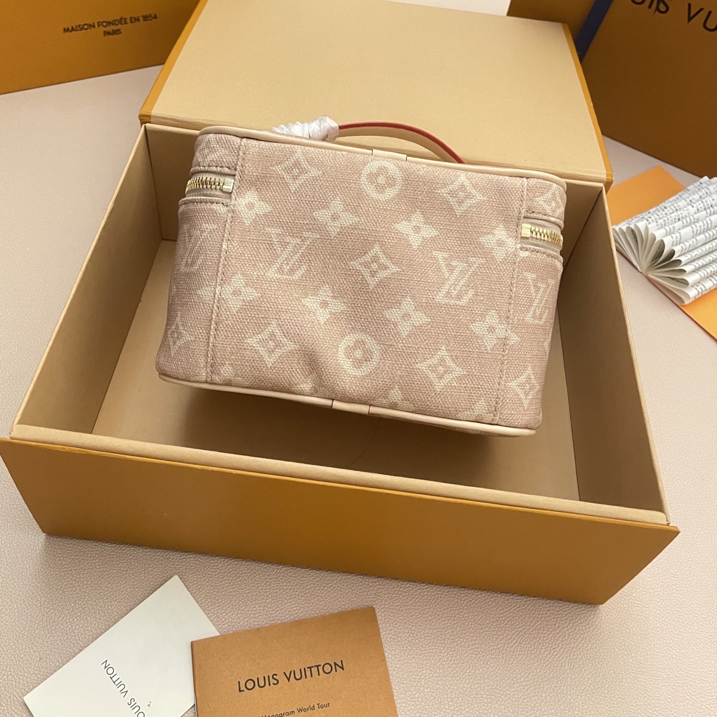 93d43e314fb672dd976f3a72bf97a49f_1764635360_9052.jpg 93d43e314fb672dd976f3a72bf97a49f_1764635360_9052_1764635572.jpg