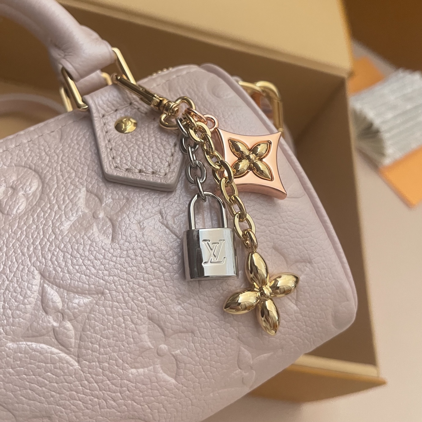 93d43e314fb672dd976f3a72bf97a49f_1764636676_431.jpg 93d43e314fb672dd976f3a72bf97a49f_1764636676_431_1764637732.jpg