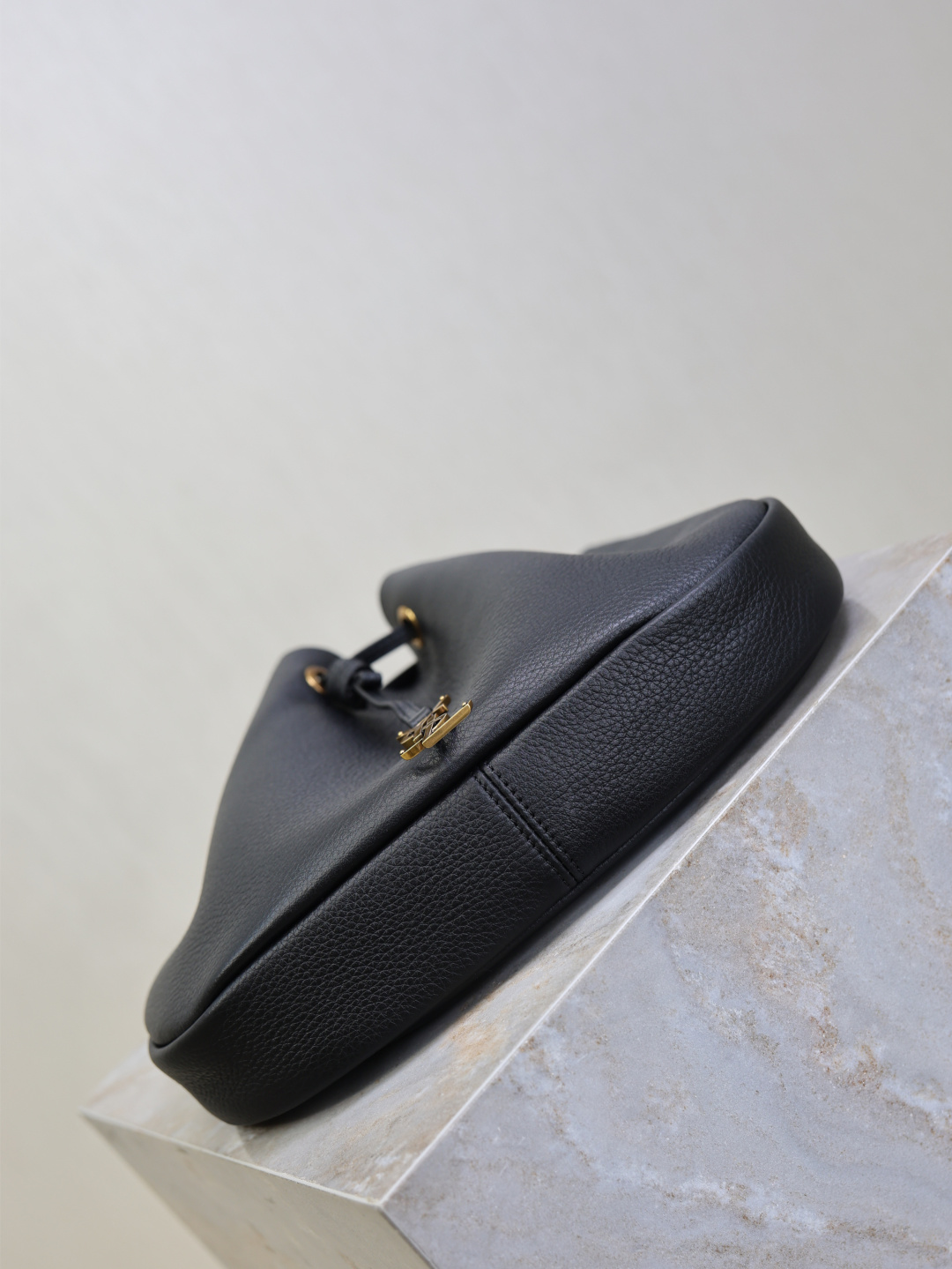 93d43e314fb672dd976f3a72bf97a49f_1764641652_1994.jpg 93d43e314fb672dd976f3a72bf97a49f_1764641652_1994_1764641788.jpg