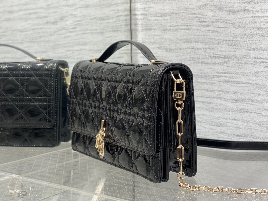 96eb16be869c5e1eab911c7ad8b886ce_1765096115_9409.jpg 96eb16be869c5e1eab911c7ad8b886ce_1765096115_9409_1765096138.jpg