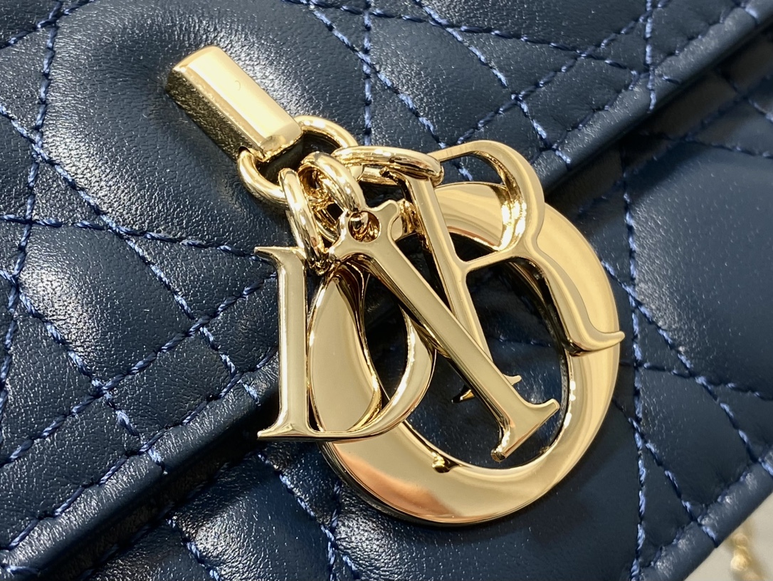 96eb16be869c5e1eab911c7ad8b886ce_1765096357_2429.jpg 96eb16be869c5e1eab911c7ad8b886ce_1765096357_2429_1765096429.jpg