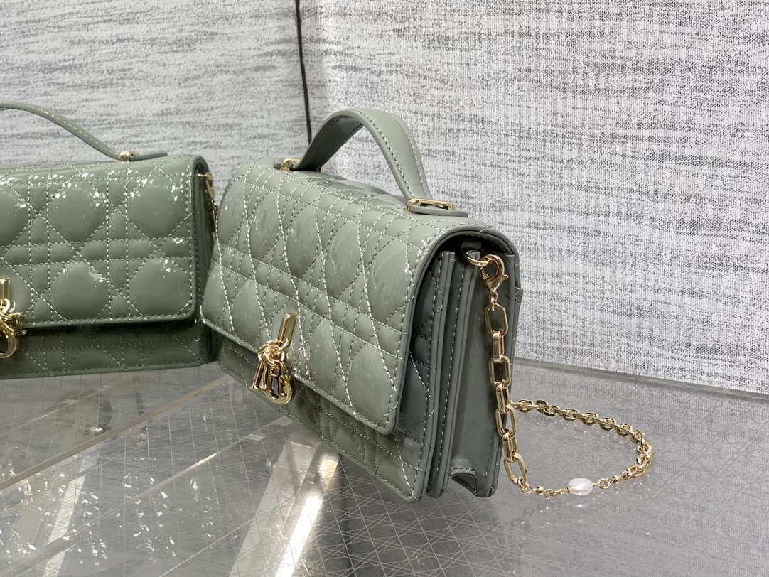 96eb16be869c5e1eab911c7ad8b886ce_1765097684_4498.jpg 96eb16be869c5e1eab911c7ad8b886ce_1765097684_4498_1765097702.jpg