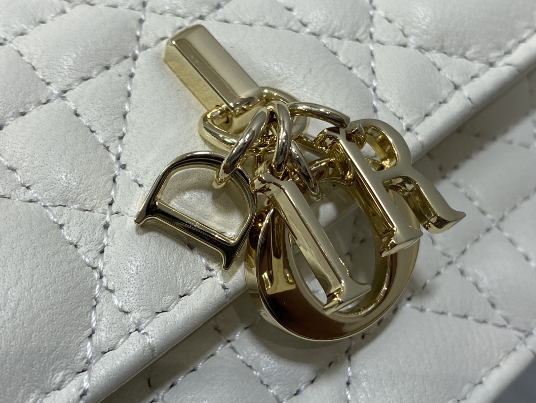 96eb16be869c5e1eab911c7ad8b886ce_1765098887_4212.jpg 96eb16be869c5e1eab911c7ad8b886ce_1765098887_4212_1765098909.jpg