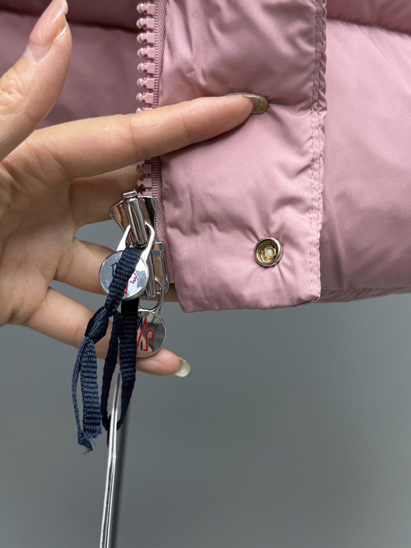 bccd8fe5531525f9386e9a2a7e59631b_1765011659_9645.jpg bccd8fe5531525f9386e9a2a7e59631b_1765011659_9645_1765011751.jpg