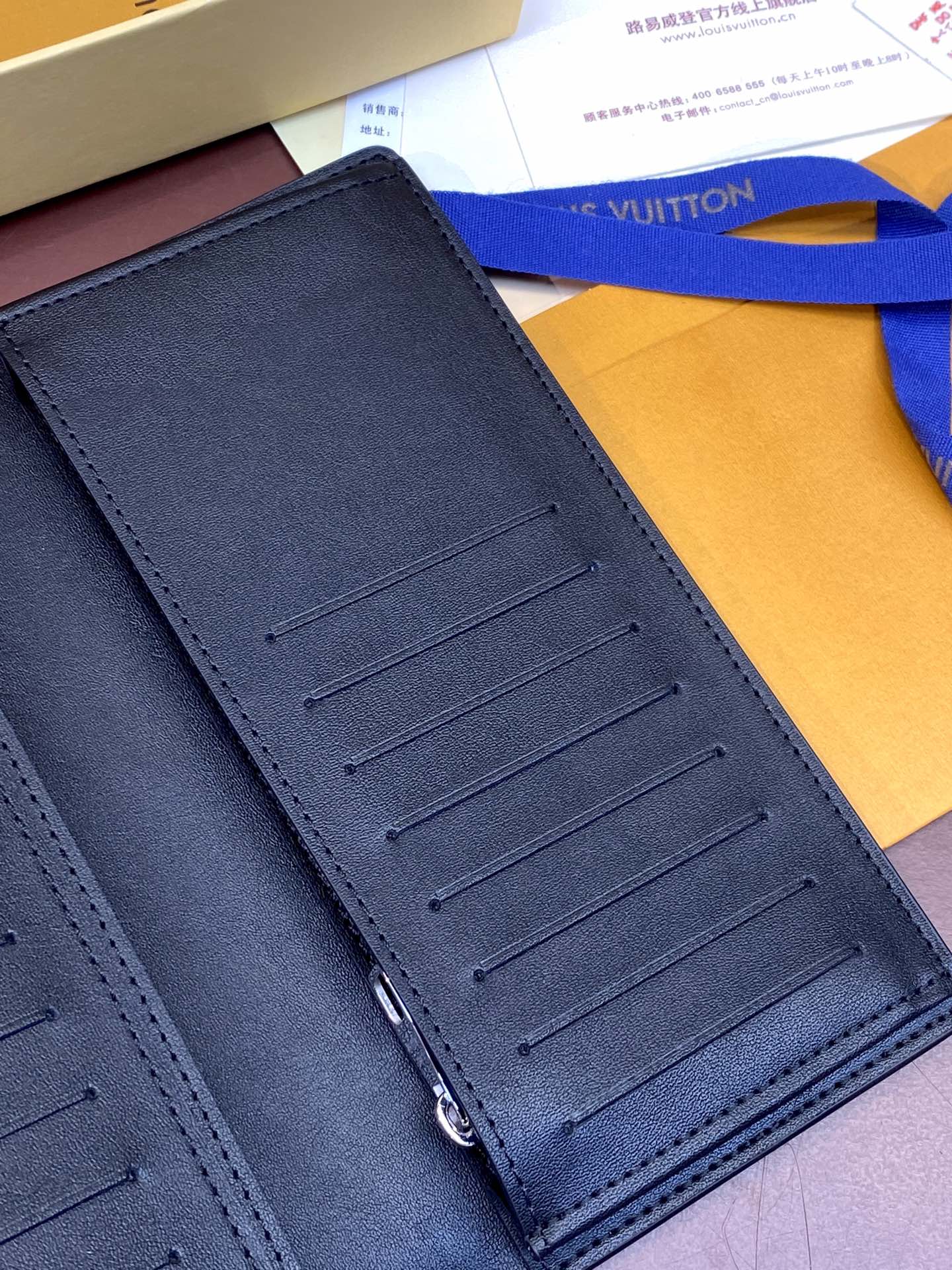 bccd8fe5531525f9386e9a2a7e59631b_1765025339_2985.jpg bccd8fe5531525f9386e9a2a7e59631b_1765025339_2985.jpg