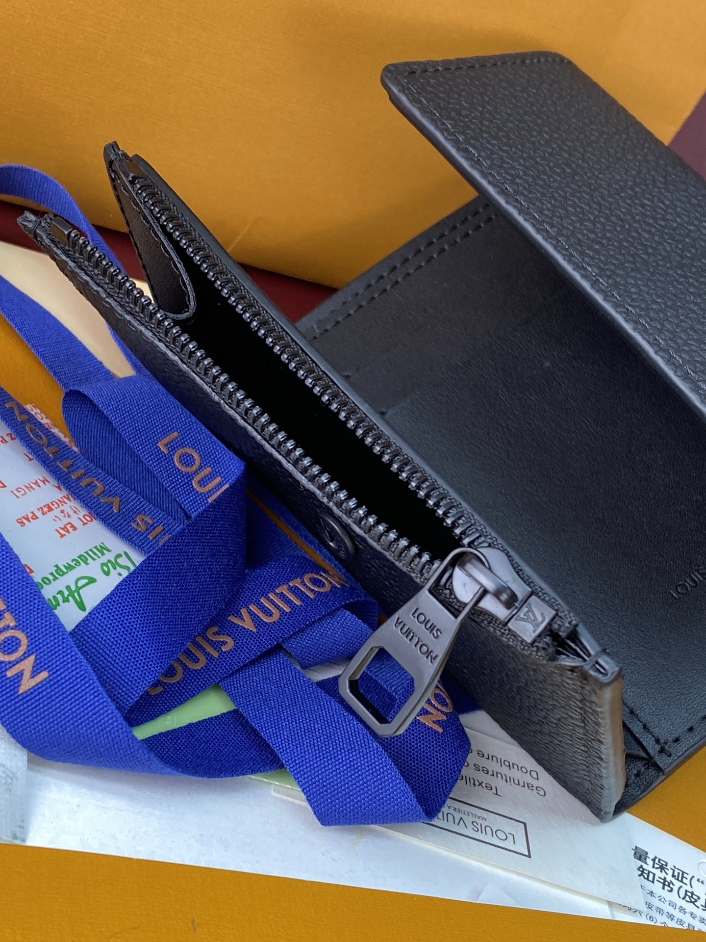 bccd8fe5531525f9386e9a2a7e59631b_1765025531_0378.jpg bccd8fe5531525f9386e9a2a7e59631b_1765025531_0378_1765026172.jpg