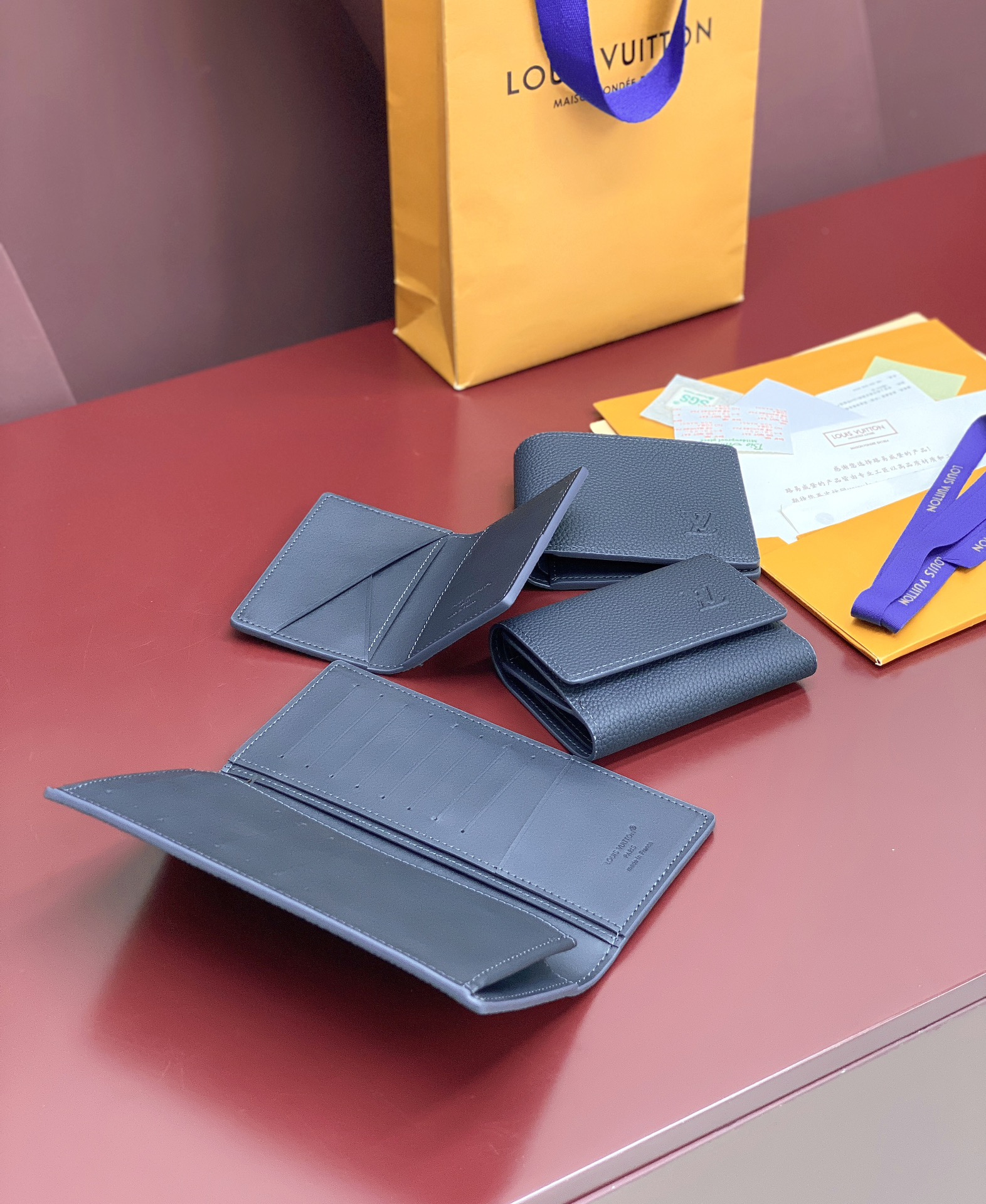 bccd8fe5531525f9386e9a2a7e59631b_1765025816_0396.jpg bccd8fe5531525f9386e9a2a7e59631b_1765025816_0396.jpg