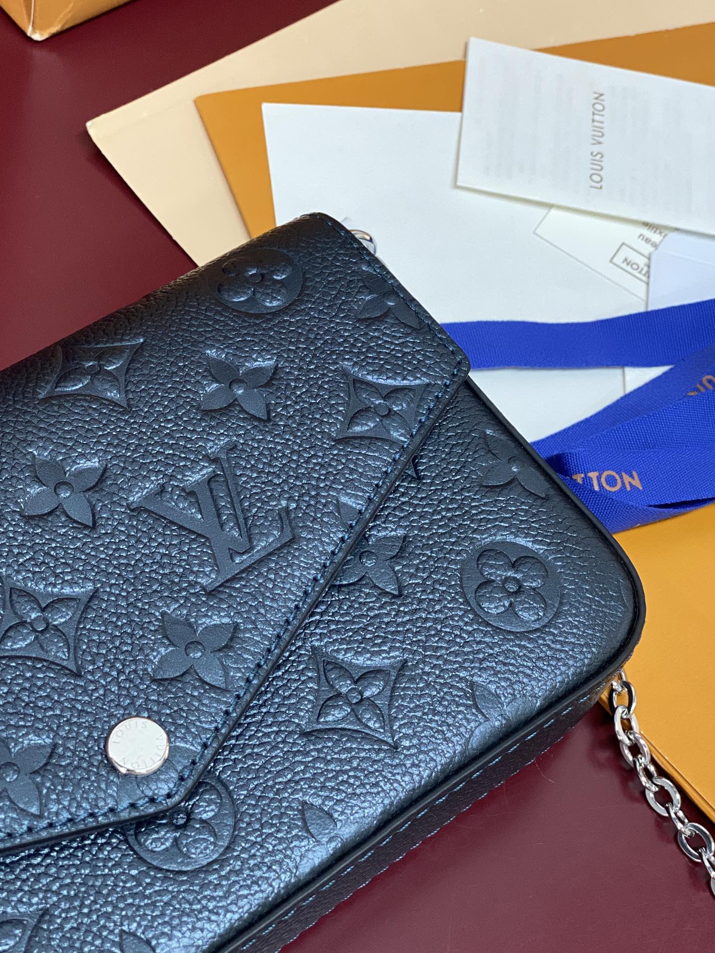 bccd8fe5531525f9386e9a2a7e59631b_1765029214_3987.jpg bccd8fe5531525f9386e9a2a7e59631b_1765029214_3987.jpg