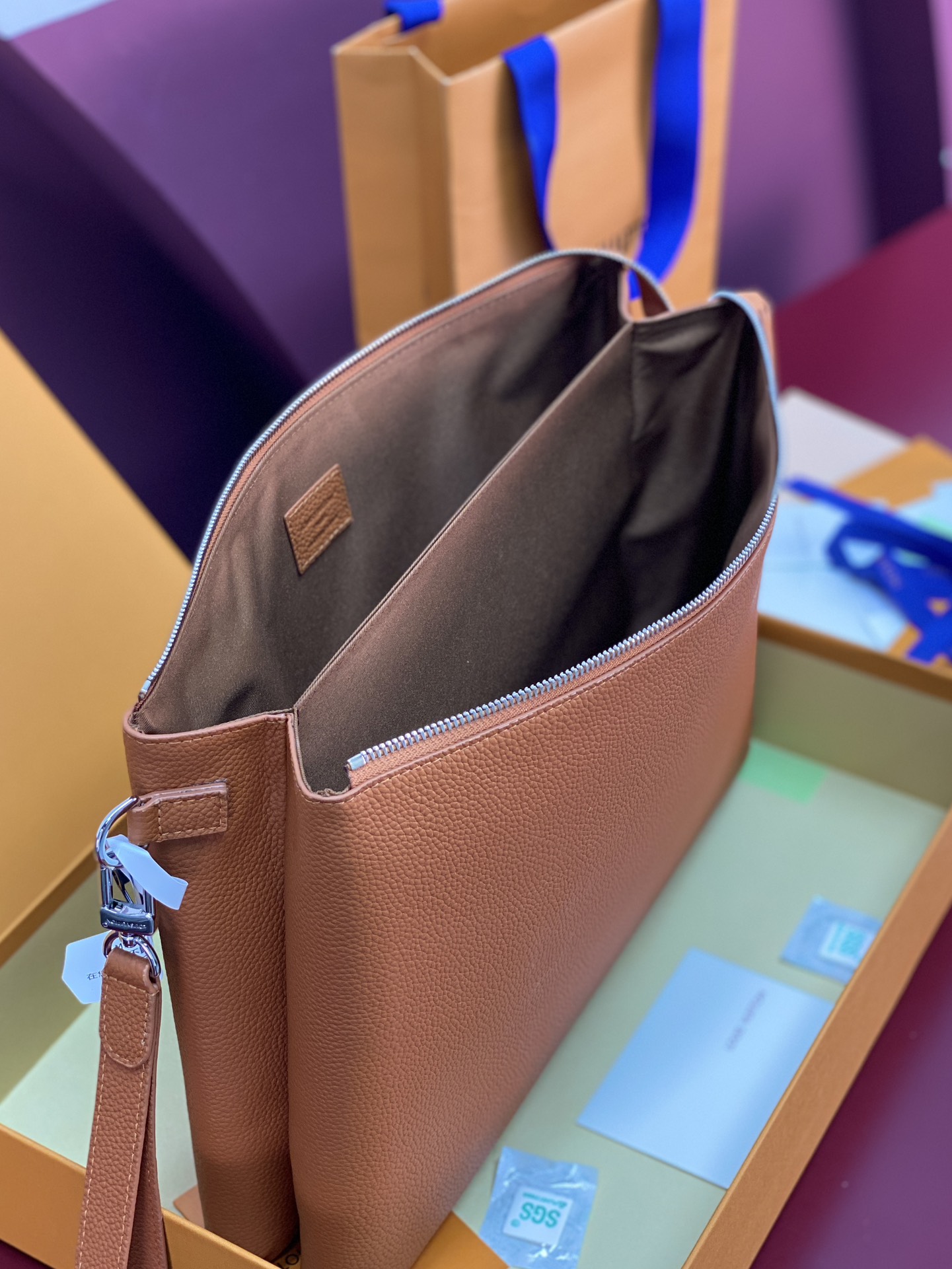 bccd8fe5531525f9386e9a2a7e59631b_1765034579_8853.jpg bccd8fe5531525f9386e9a2a7e59631b_1765034579_8853.jpg