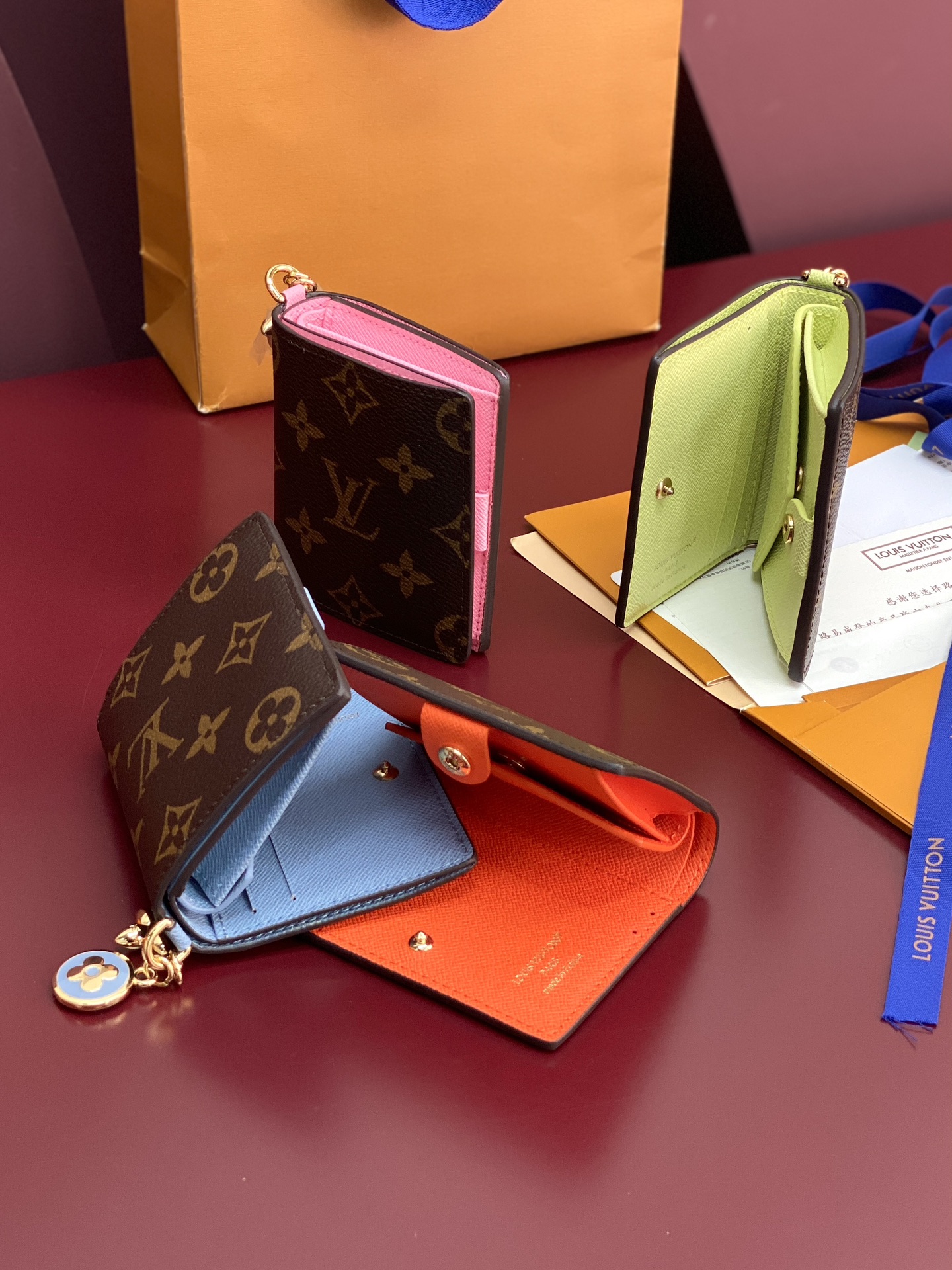 bccd8fe5531525f9386e9a2a7e59631b_1765037118_2573.jpg bccd8fe5531525f9386e9a2a7e59631b_1765037118_2573_1765037259.jpg