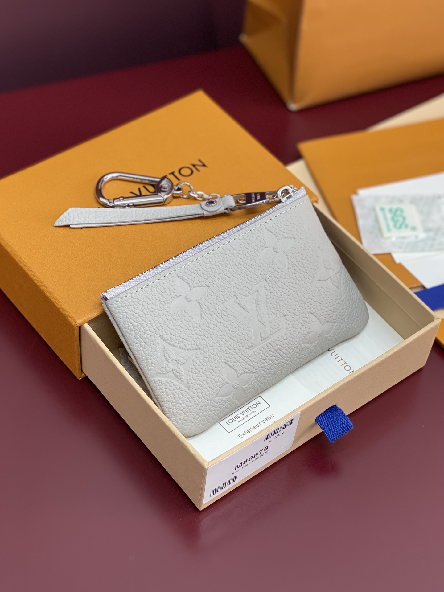 bccd8fe5531525f9386e9a2a7e59631b_1765038940_0989.jpg bccd8fe5531525f9386e9a2a7e59631b_1765038940_0989.jpg