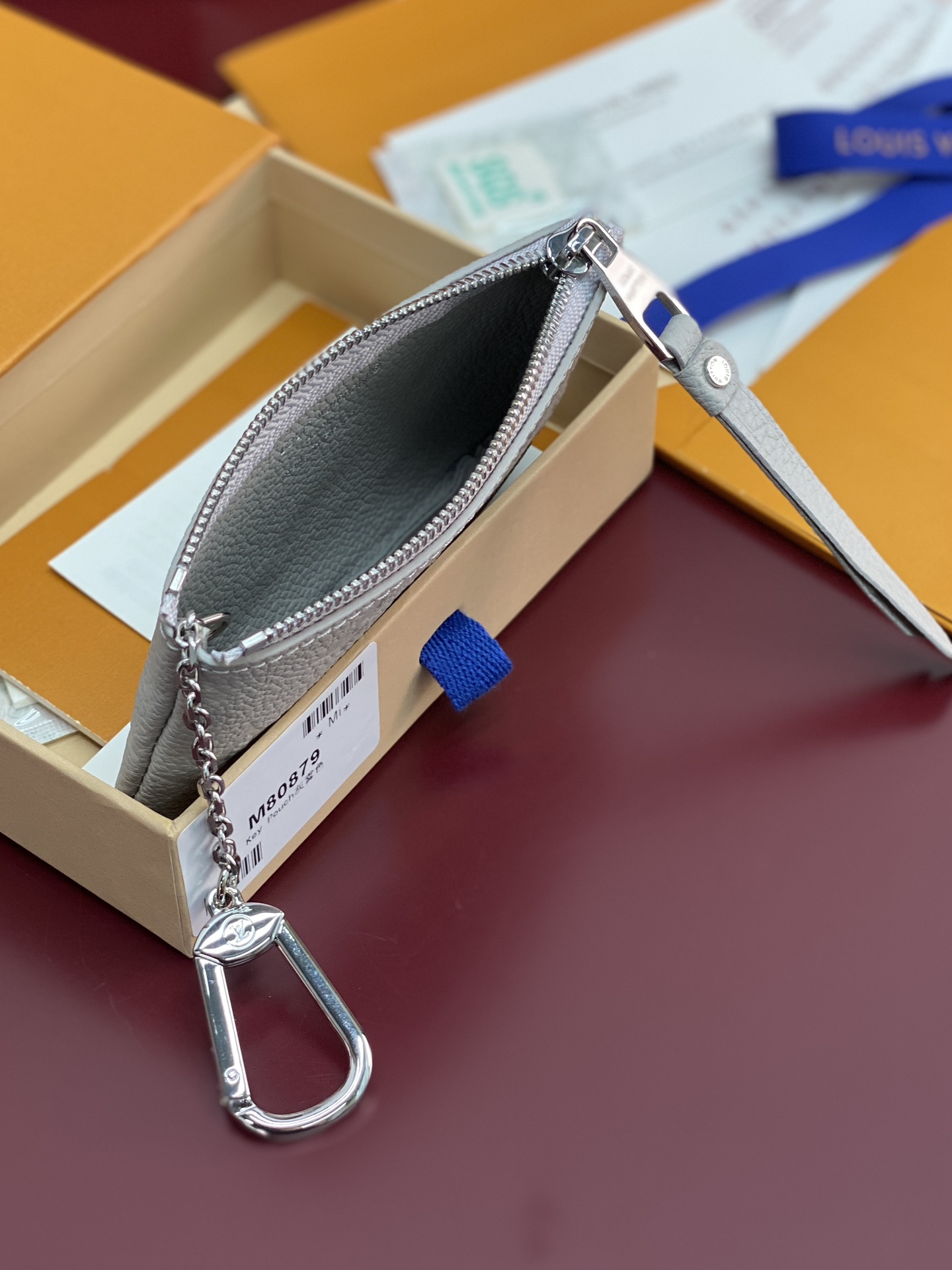 bccd8fe5531525f9386e9a2a7e59631b_1765038940_3229.jpg bccd8fe5531525f9386e9a2a7e59631b_1765038940_3229.jpg