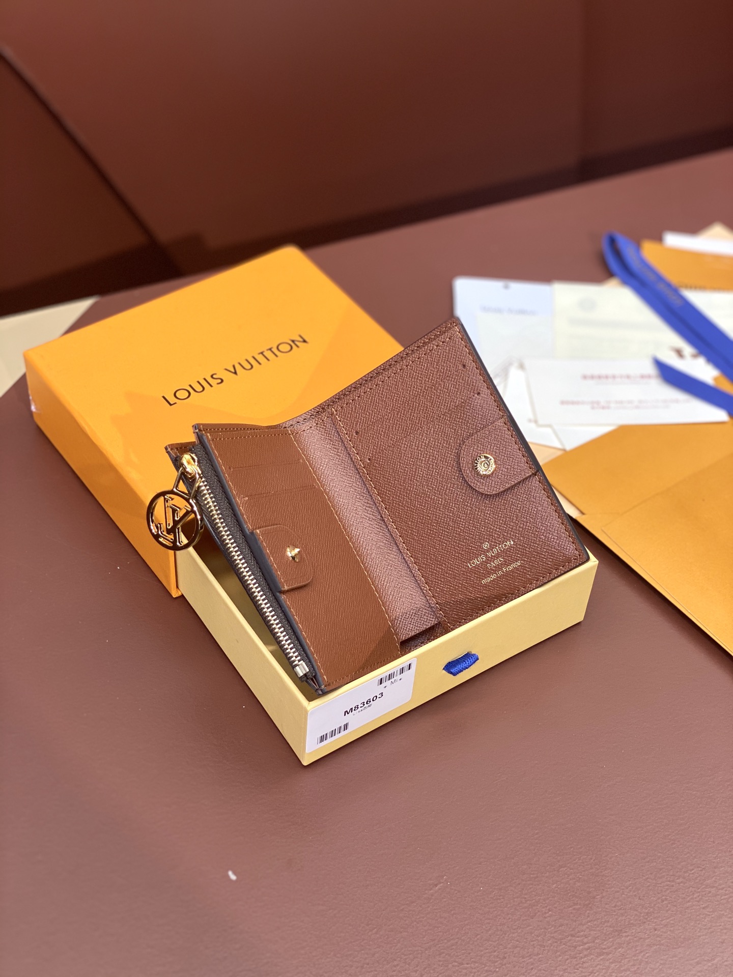 bccd8fe5531525f9386e9a2a7e59631b_1765045452_0179.jpg bccd8fe5531525f9386e9a2a7e59631b_1765045452_0179_1765045498.jpg